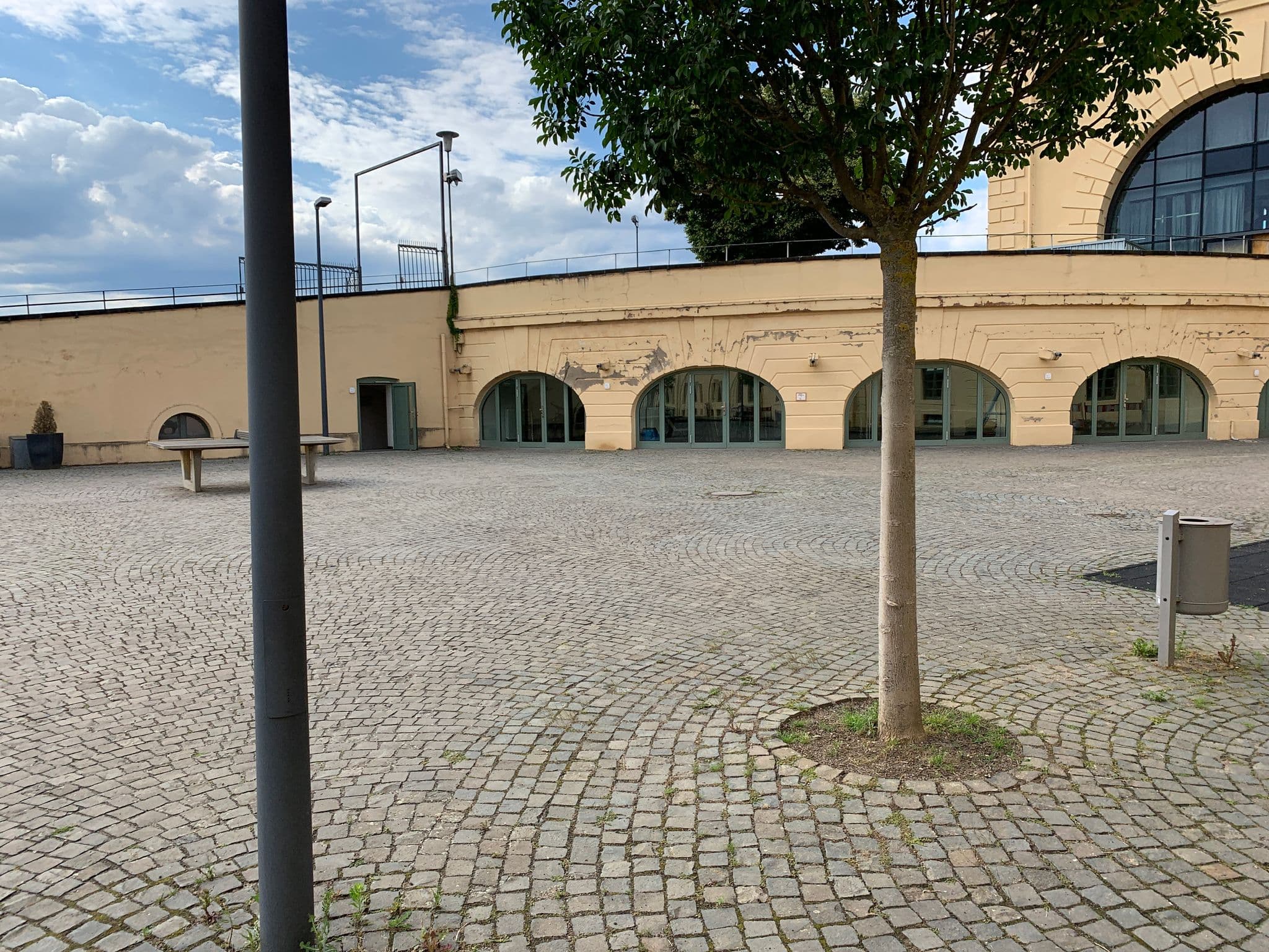 Street view near DJH Jugendherberge Festung Ehrenbreitstein, Urbar — © noel (CC BY-SA · Mapillary)