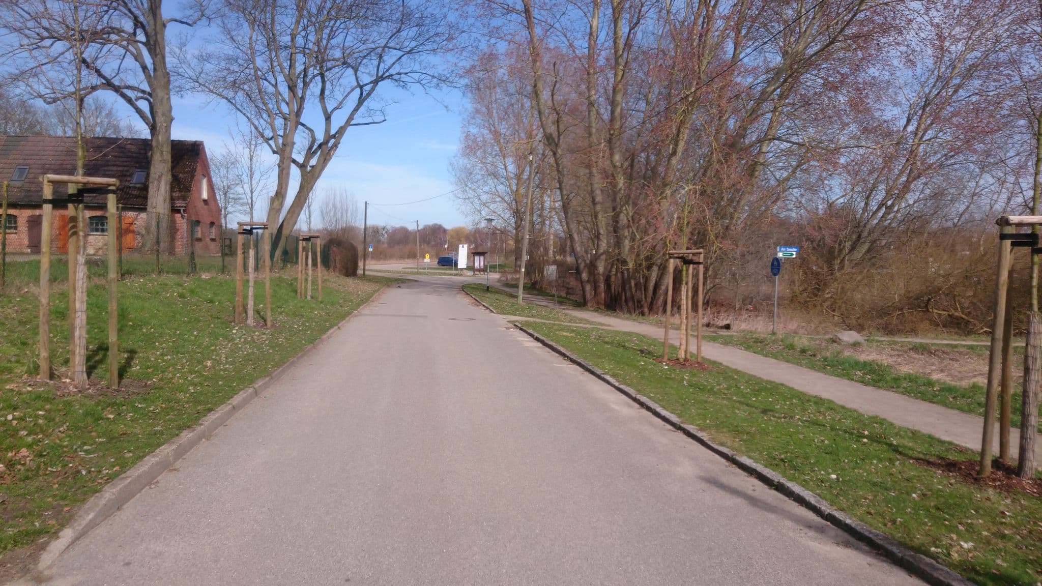 Street view near Freie Jugendherberge Teterow, Teterow — © jacobbraeutigam (CC BY-SA · Mapillary)