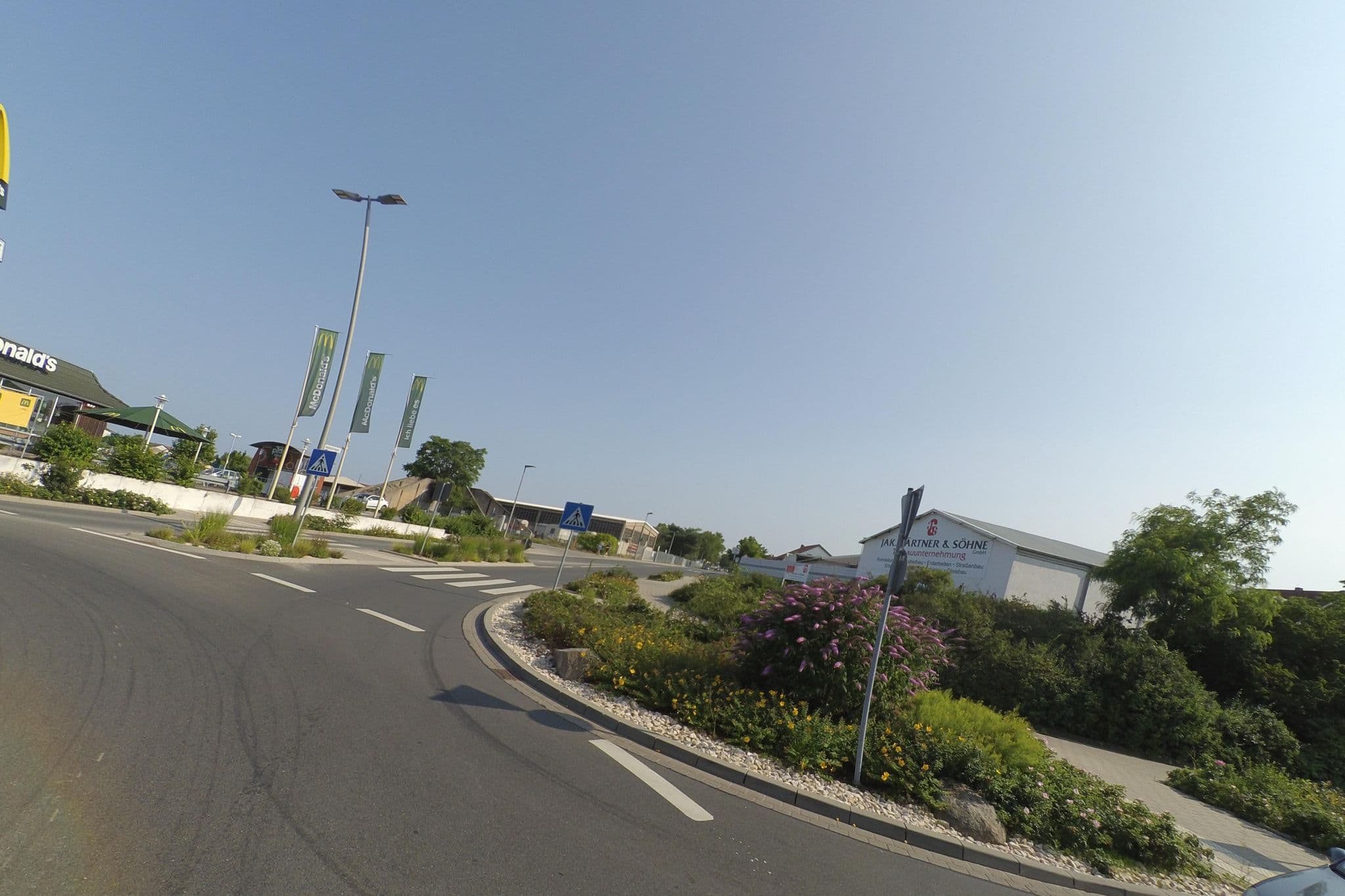 Street view near ates Hotel Lampertheim, Lampertheim — © wegatest (CC BY-SA · Mapillary)