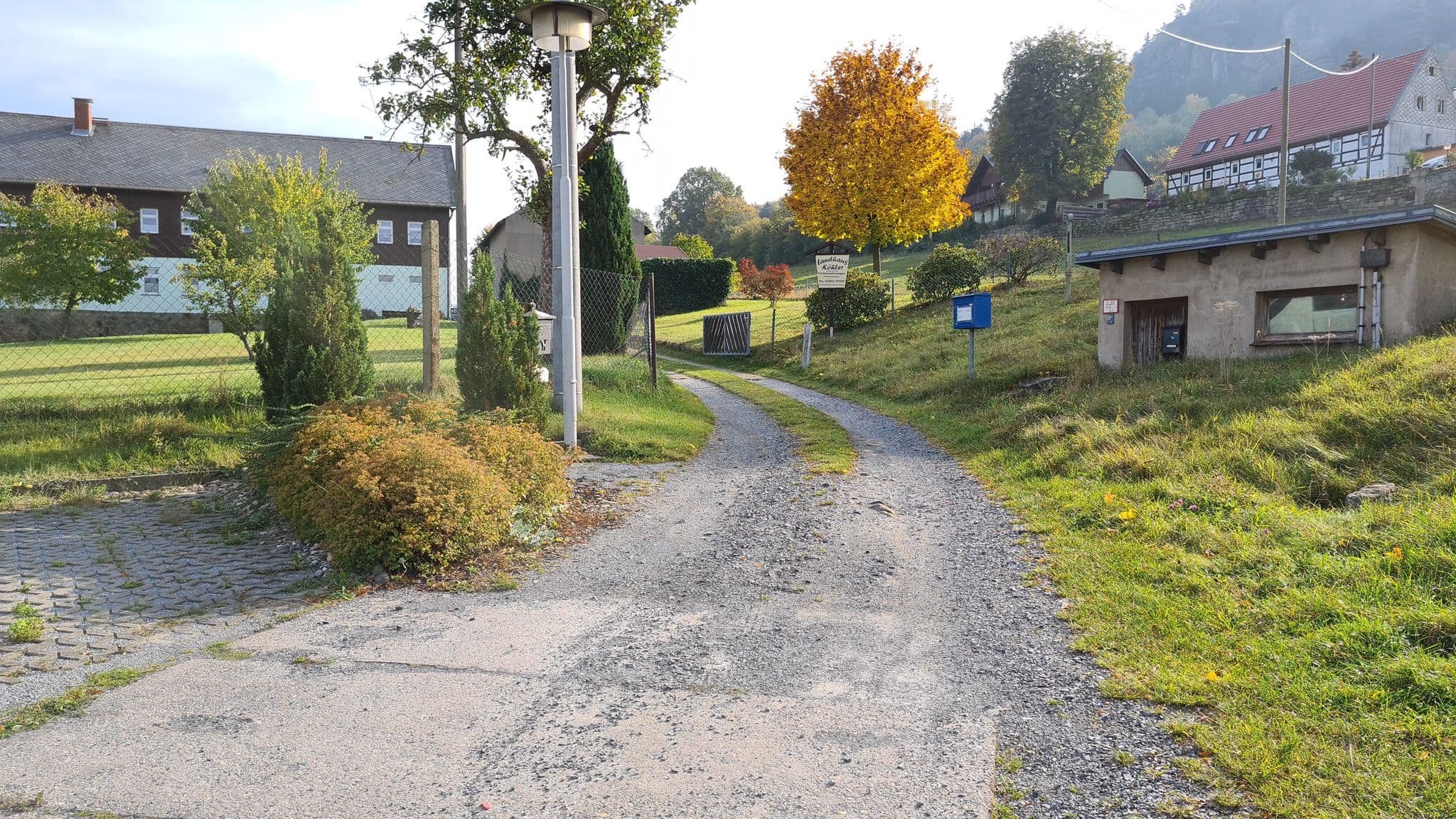 Street view near Gasthaus "Zum Pfaffenstein“, Königstein — © dsmm (CC BY-SA · Mapillary)
