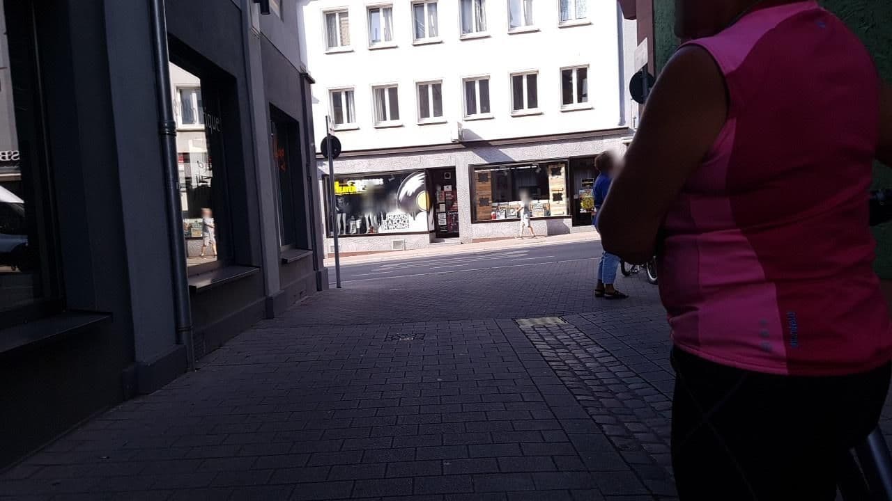 Street view near Central Hotel, Worms — © changchun1 (CC BY-SA · Mapillary)