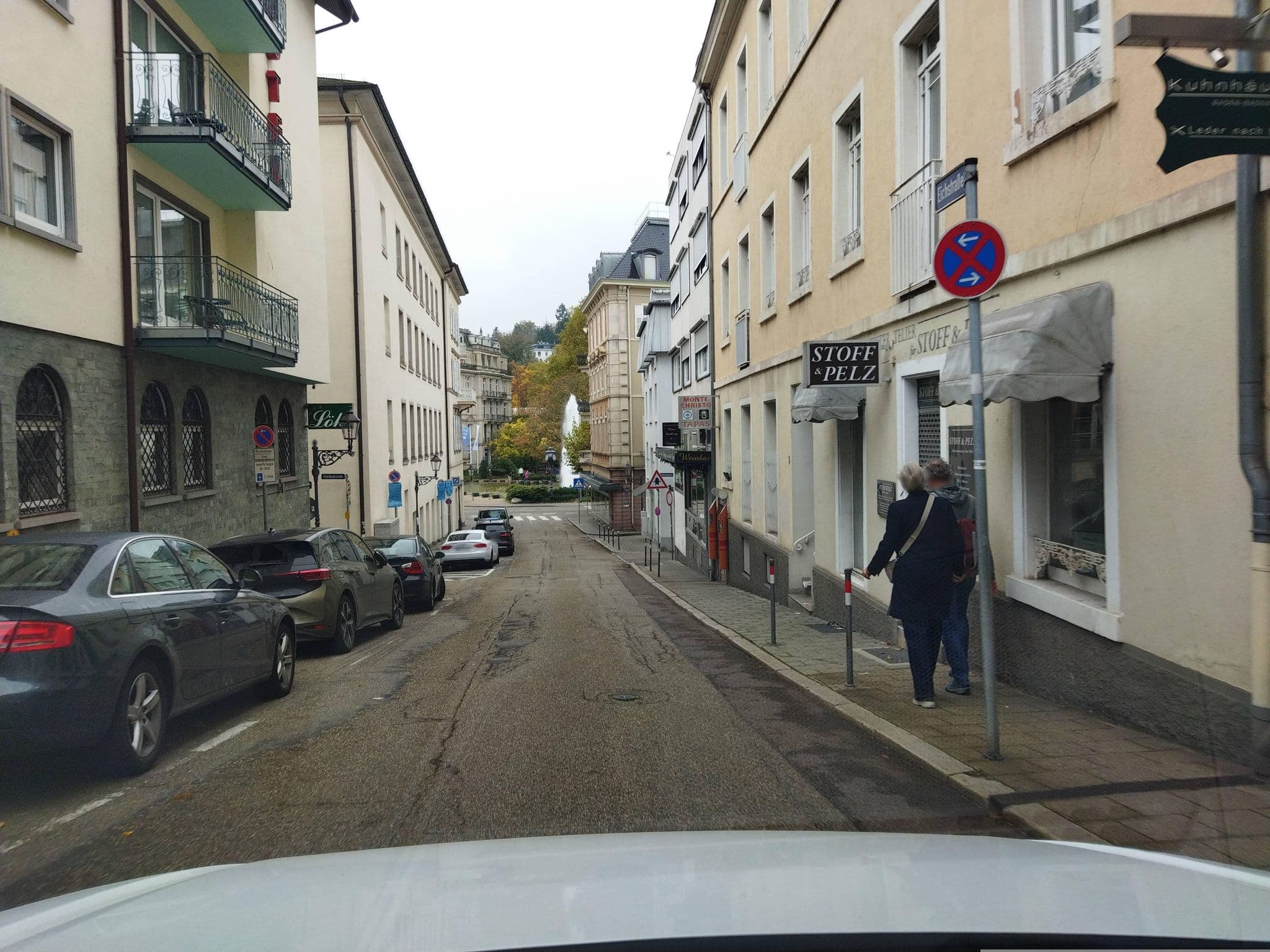 Street view near Hotel Merkur, Baden-Baden — © changchun1 (CC BY-SA · Mapillary)