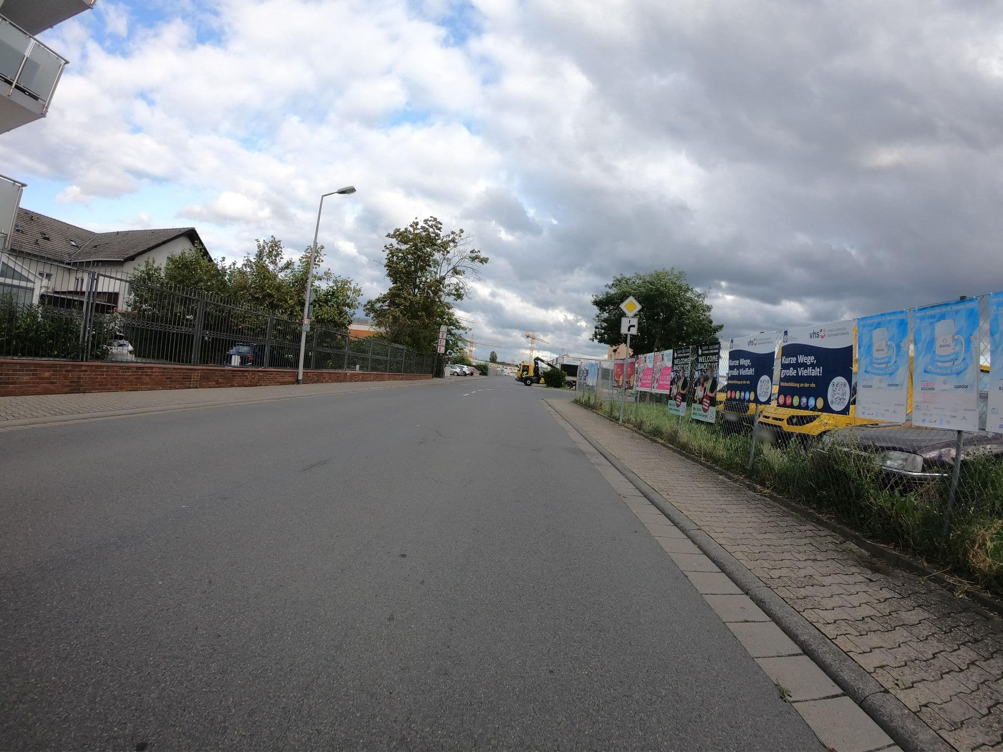 Street view near Haus Gutenberg, Weiterstadt — © tmka (CC BY-SA · Mapillary)