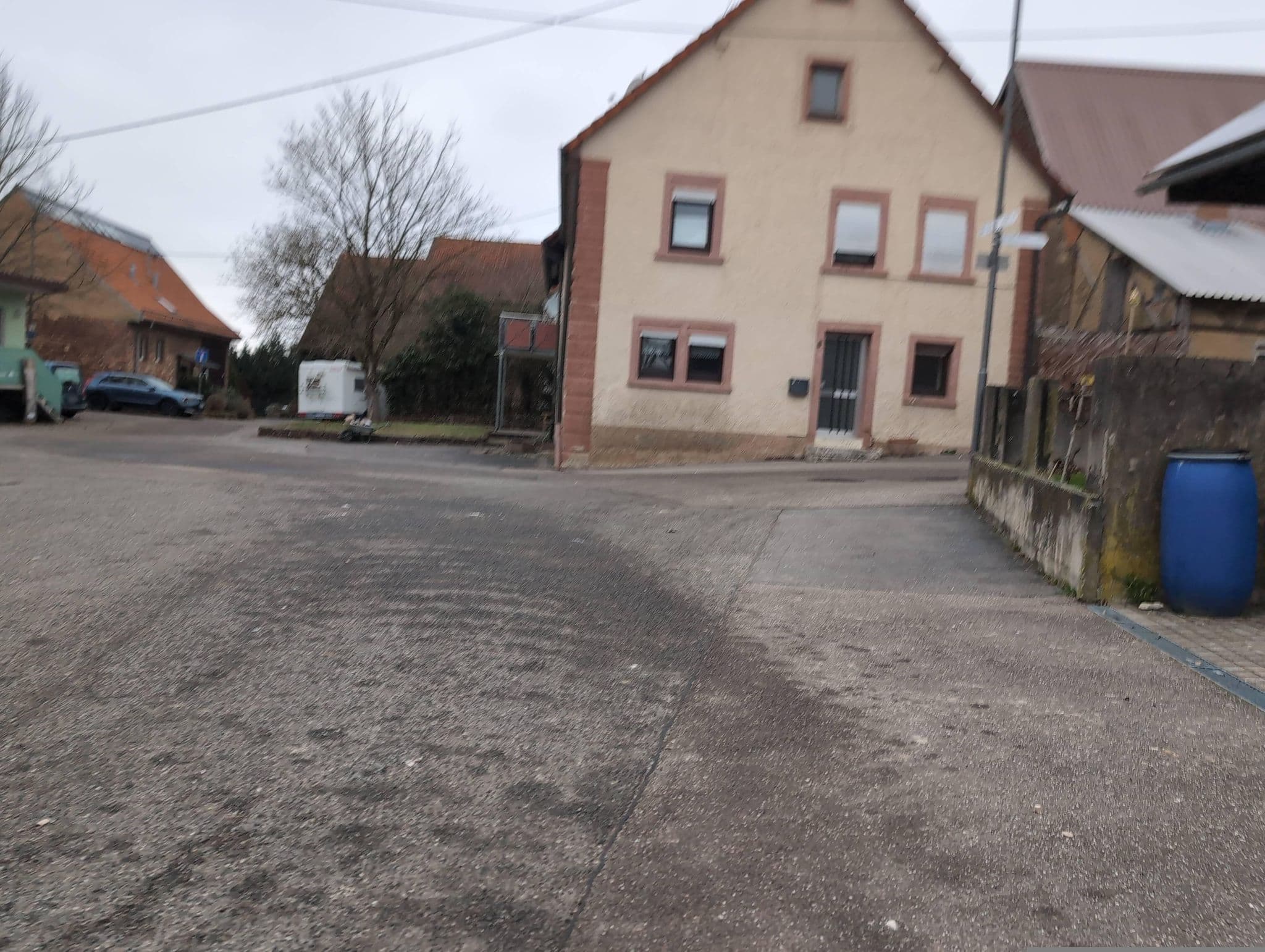 Street view near Landgasthof Schreckhof, Obrigheim — © PixelusPro8 (CC BY-SA · Mapillary)