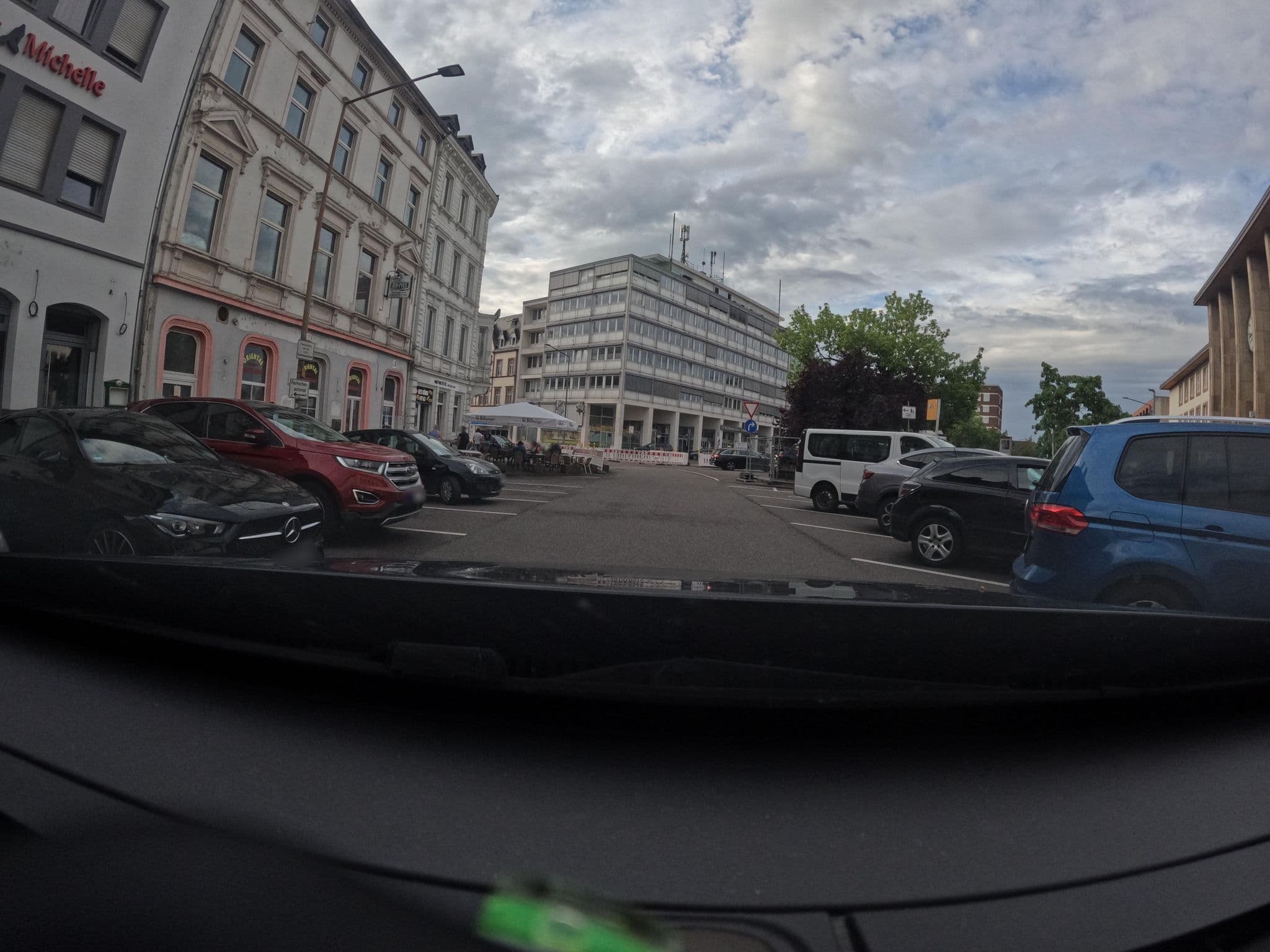 Street view near Hotel Vinum, Trier — © vinisa (CC BY-SA · Mapillary)