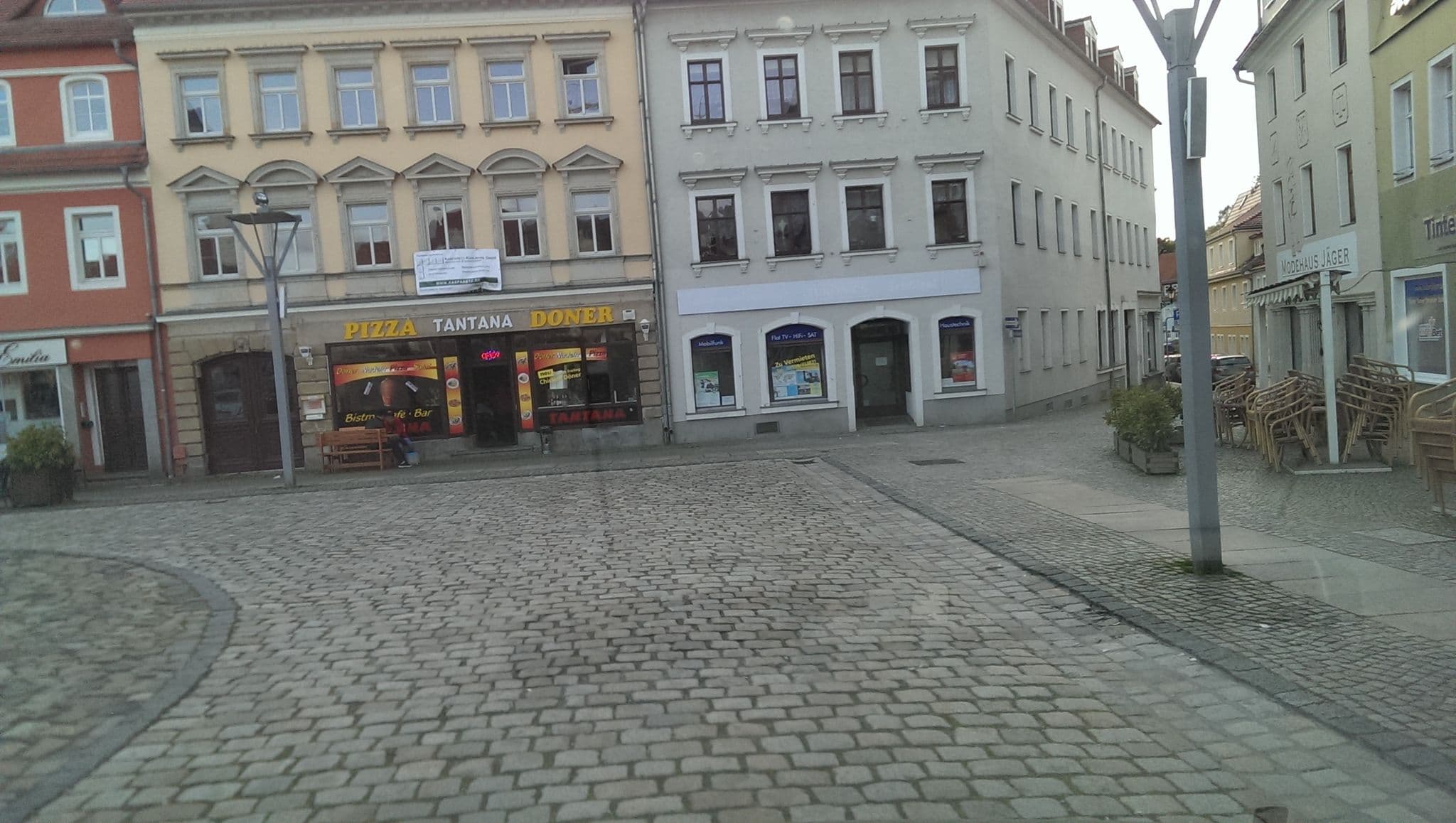 Street view near Evabrunnen, Bischofswerda — © bufonto (CC BY-SA · Mapillary)