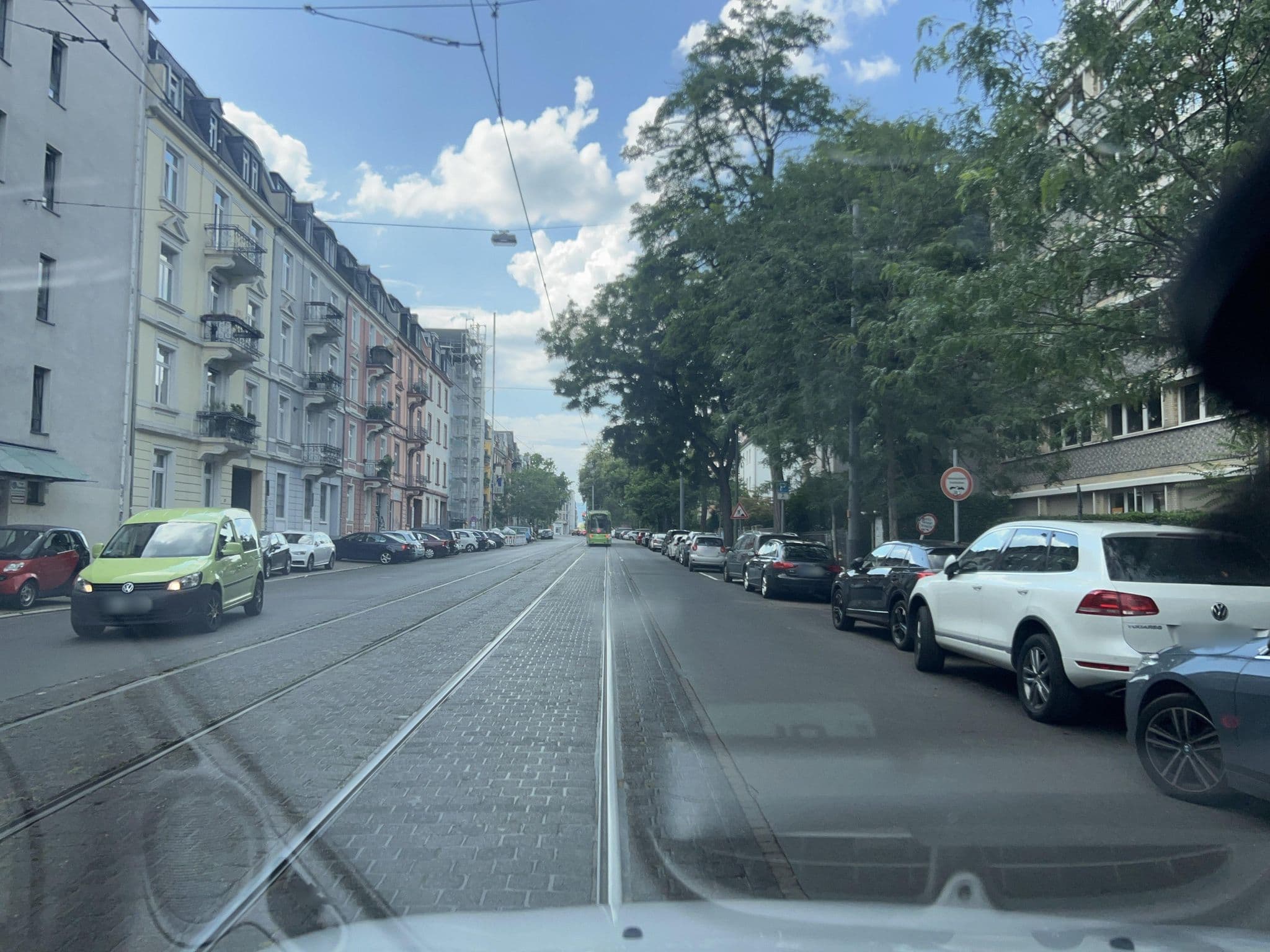 Street view near Garner, Frankfurt am Main