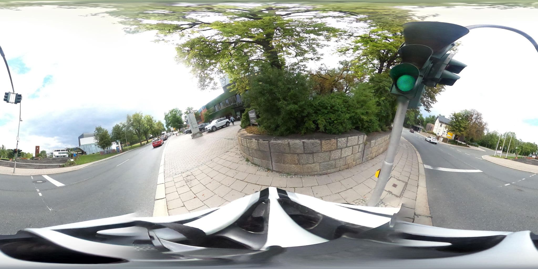 Street view near Hotel Central, Hof — © frke (CC BY-SA · Mapillary)