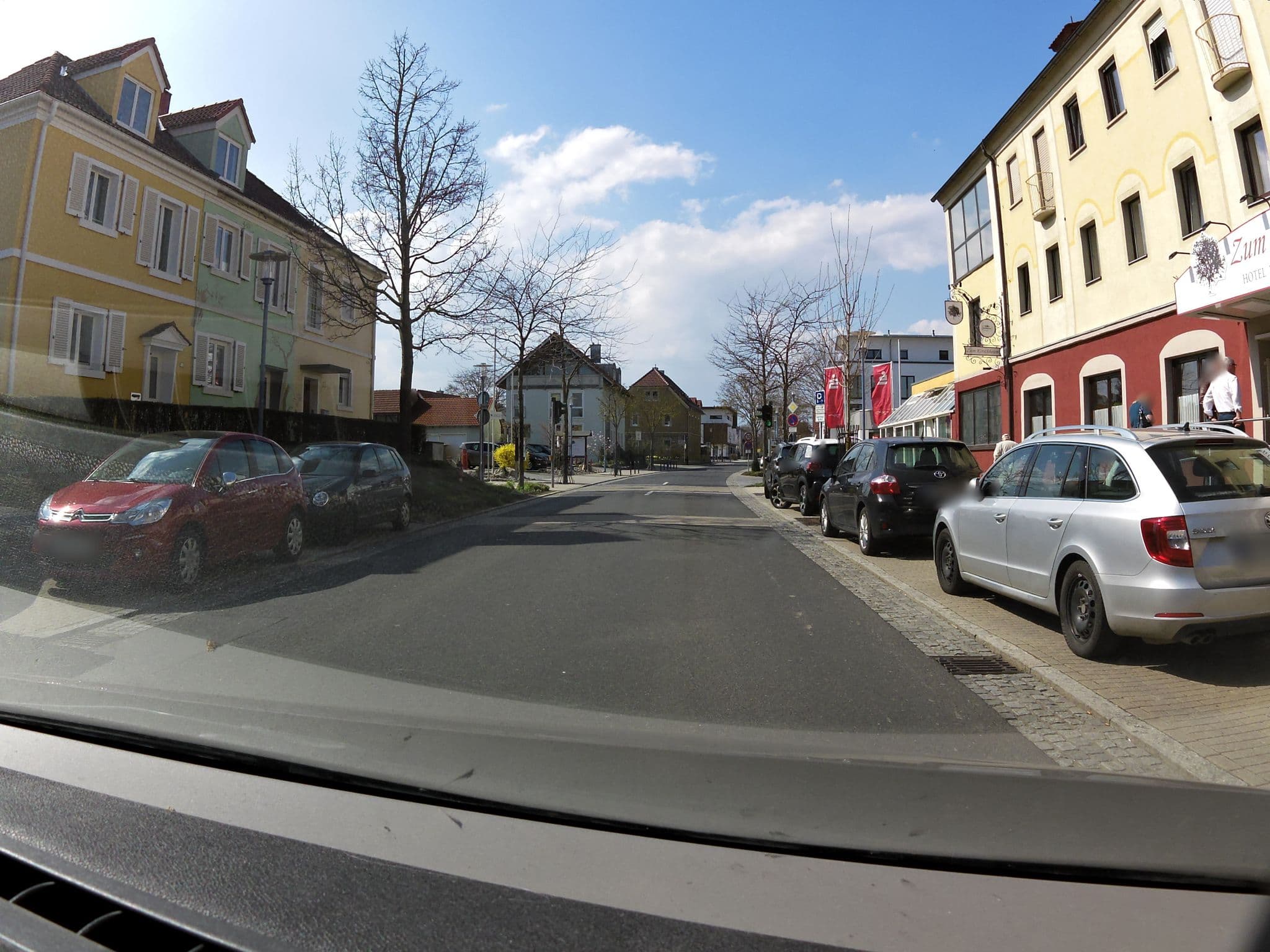 Street view near Zum Kirschbaum, Rottendorf — © zoegglmeyr (CC BY-SA · Mapillary)