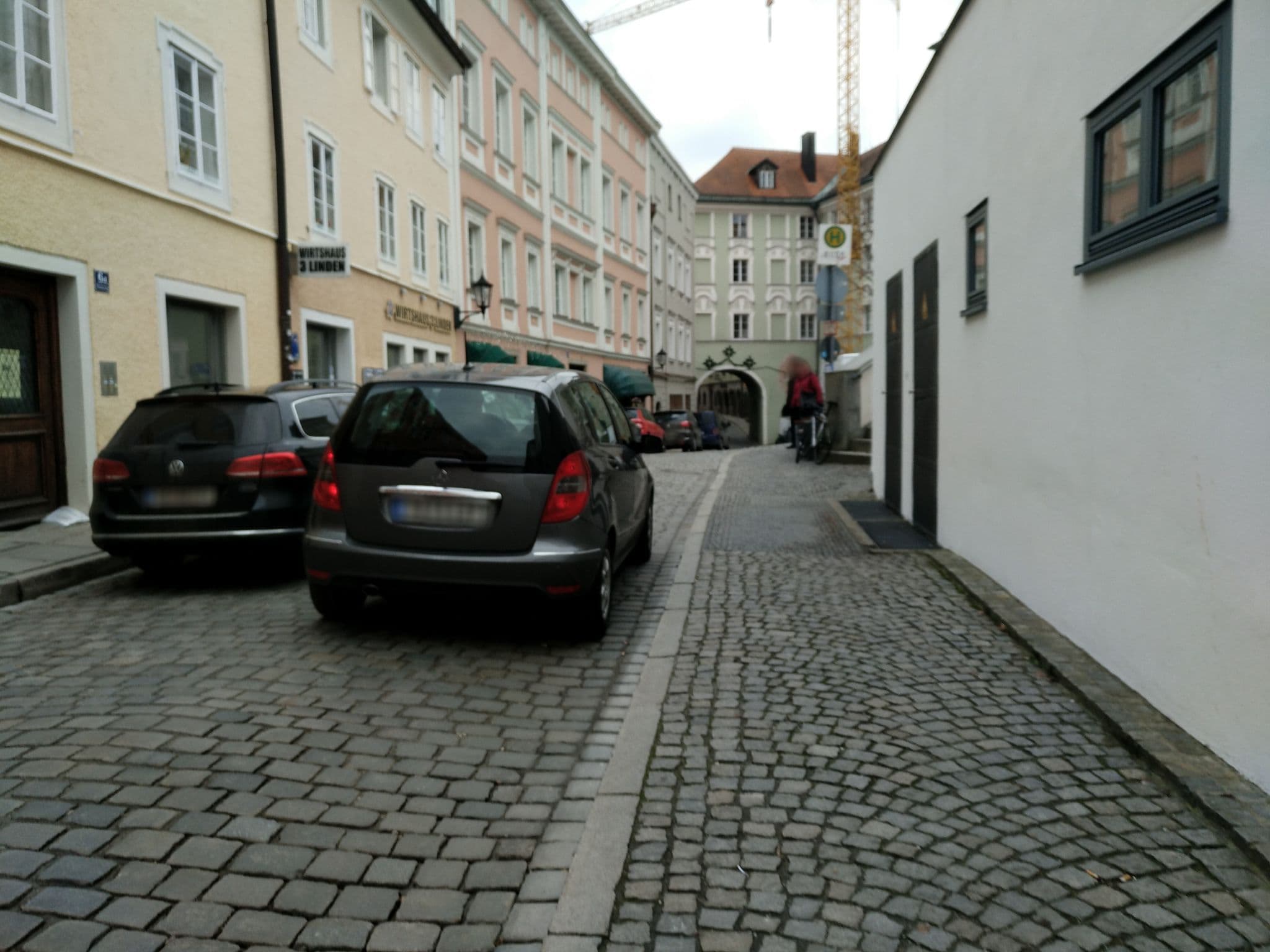 Street view near 3 Linden Hotel und Gasthaus, Passau — © aceini (CC BY-SA · Mapillary)