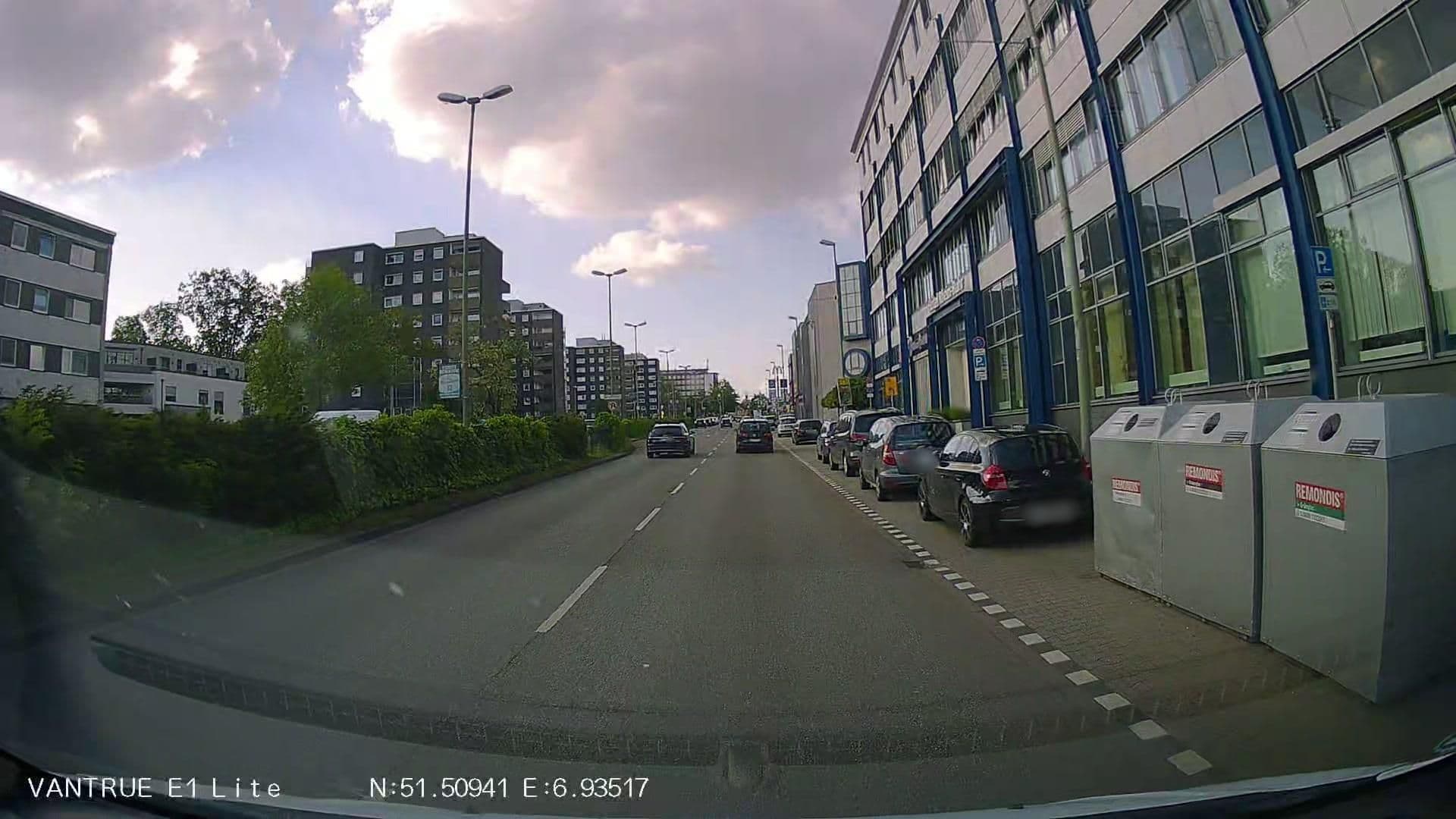 Street view near Hotel Rhein-Ruhr, Bottrop — © Hightower- (CC BY-SA · Mapillary)