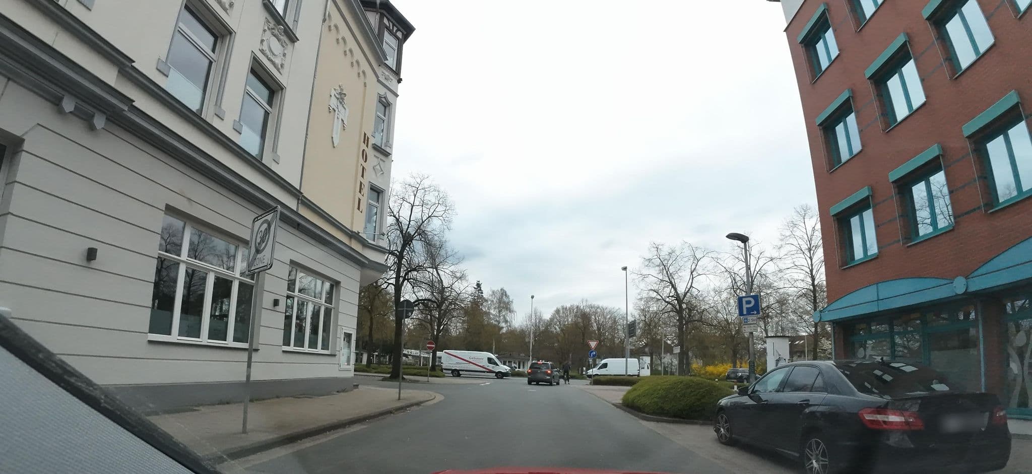 Street view near Hotel An der Altstadt, Hameln — © teddy73 (CC BY-SA · Mapillary)