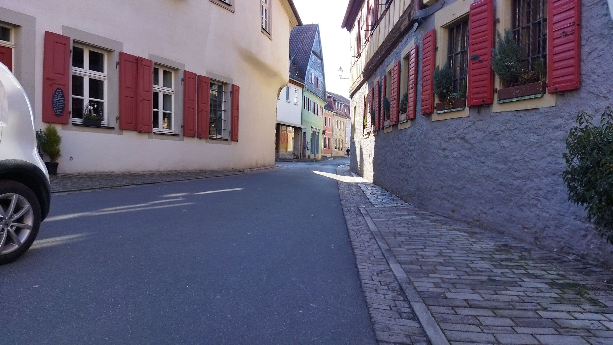 Street view near Löwen - Ringhotel und Restaurant, Marktbreit — © changchun1 (CC BY-SA · Mapillary)