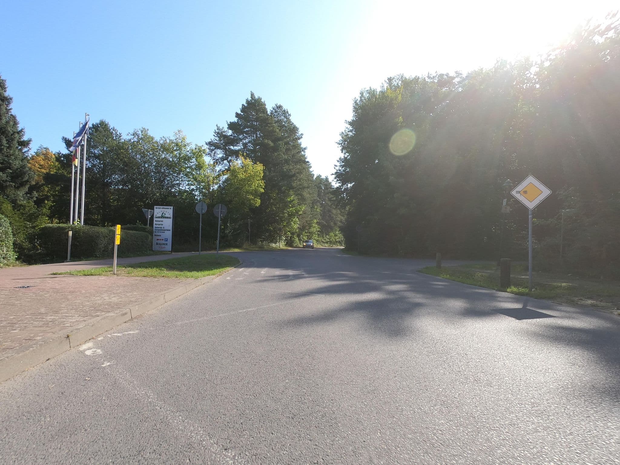 Street view near Waldhotel Wandlitz, Wandlitz — © carlheinz (CC BY-SA · Mapillary)