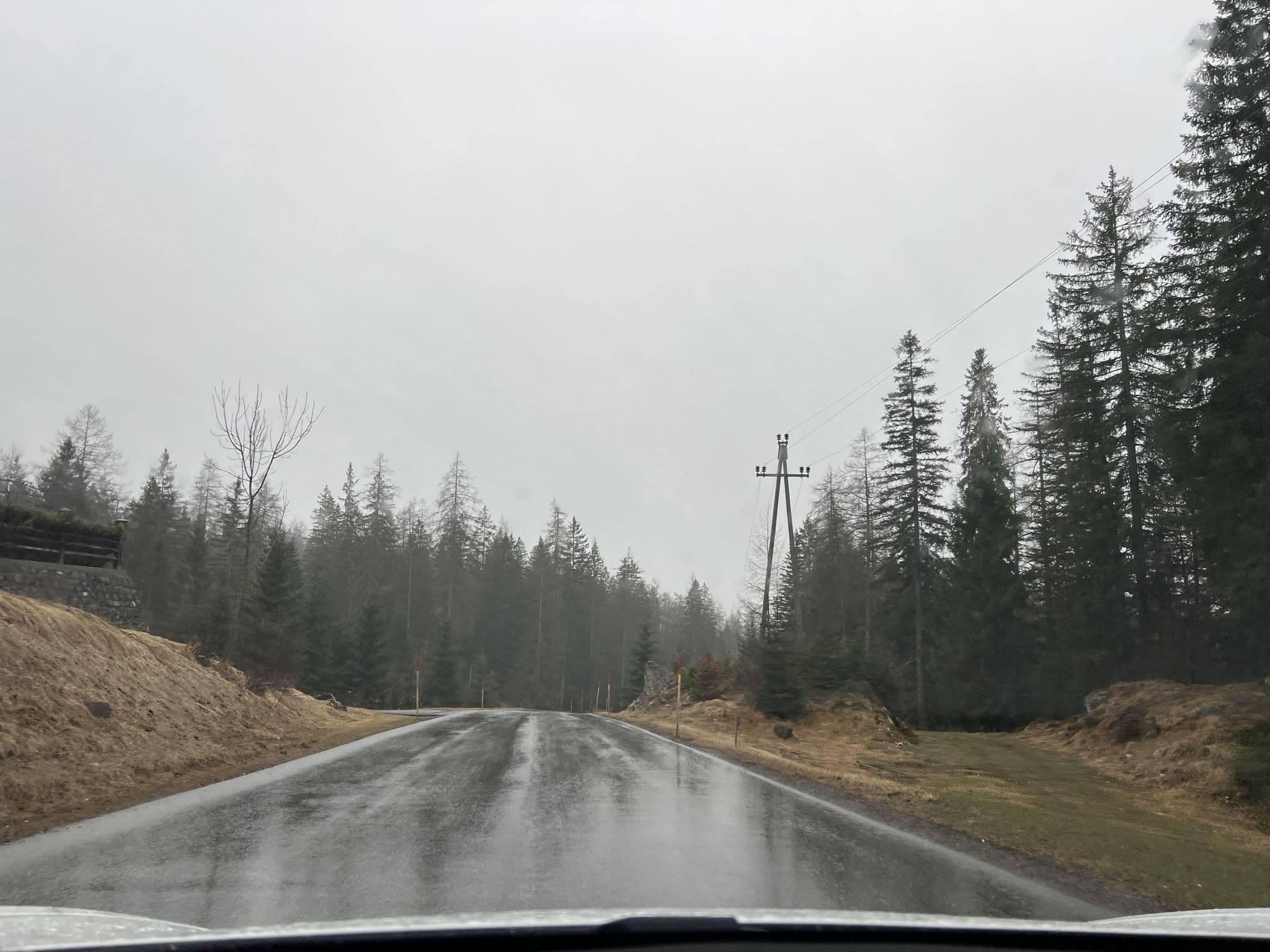 Street view near Zugspitzhotel - Diana Thörle, Ehrwald — © ottor (CC BY-SA · Mapillary)