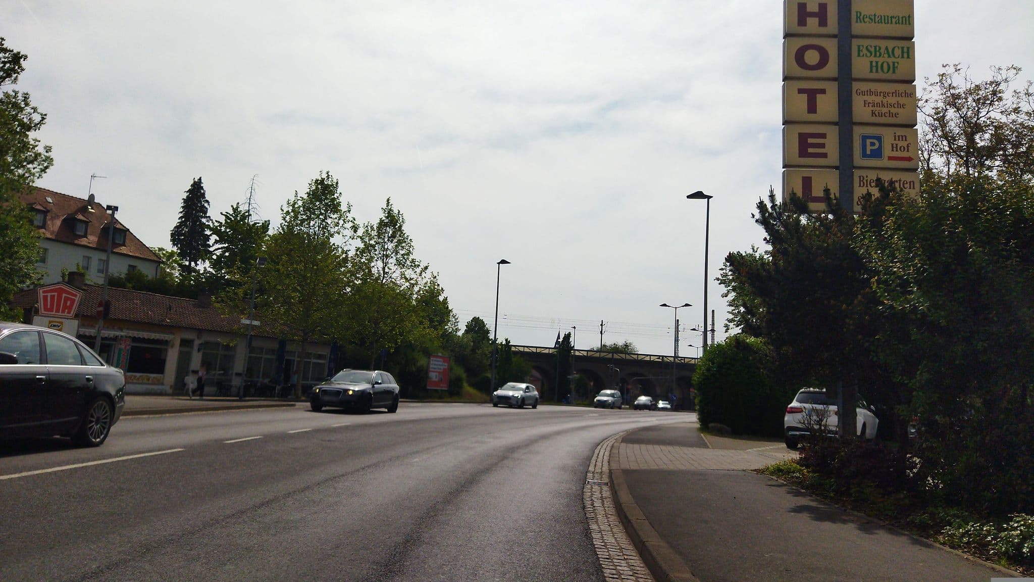 Street view near Esbach-Hof, Kitzingen — © changchun1 (CC BY-SA · Mapillary)