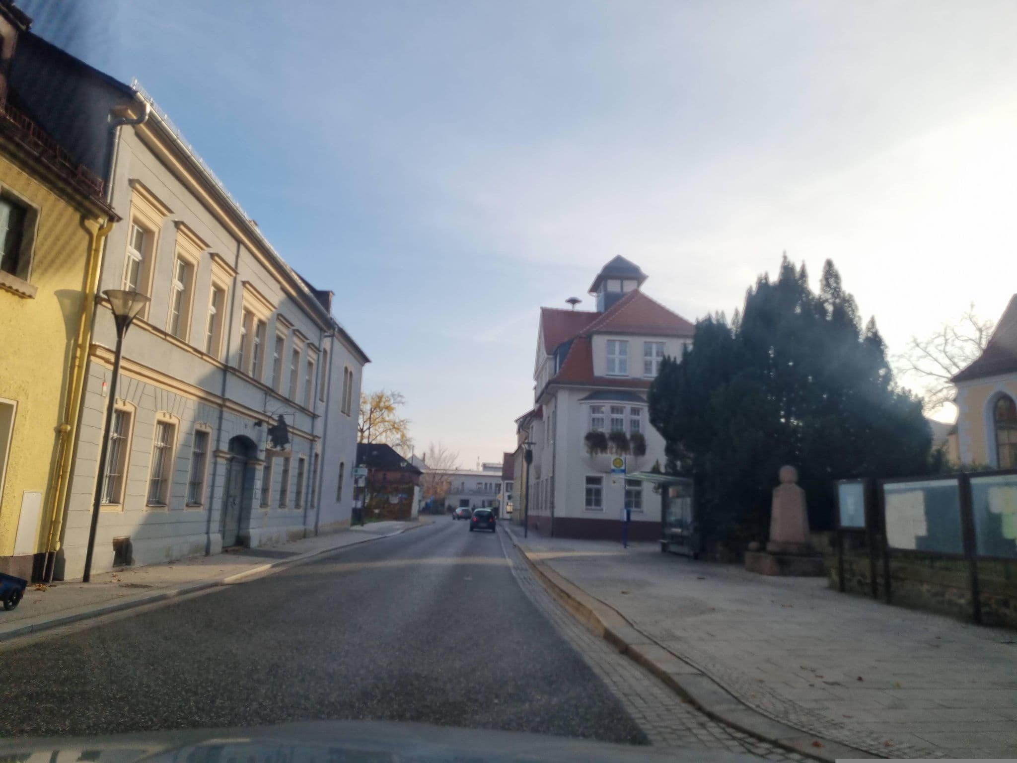 Street view near Deutsches Haus, Radeburg — © dsmm (CC BY-SA · Mapillary)