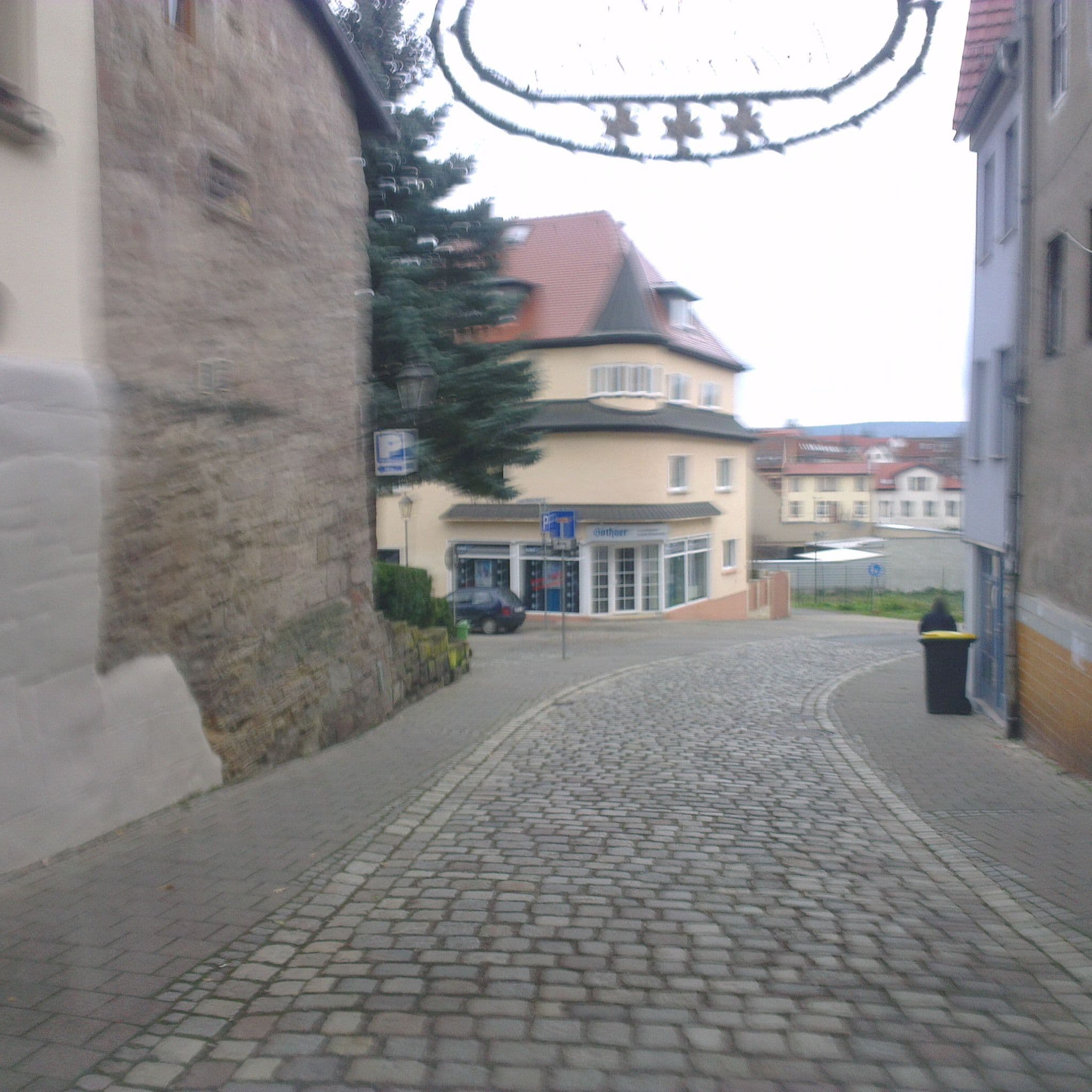 Street view near Zum Stadttor, Kahla — © redorca (CC BY-SA · Mapillary)