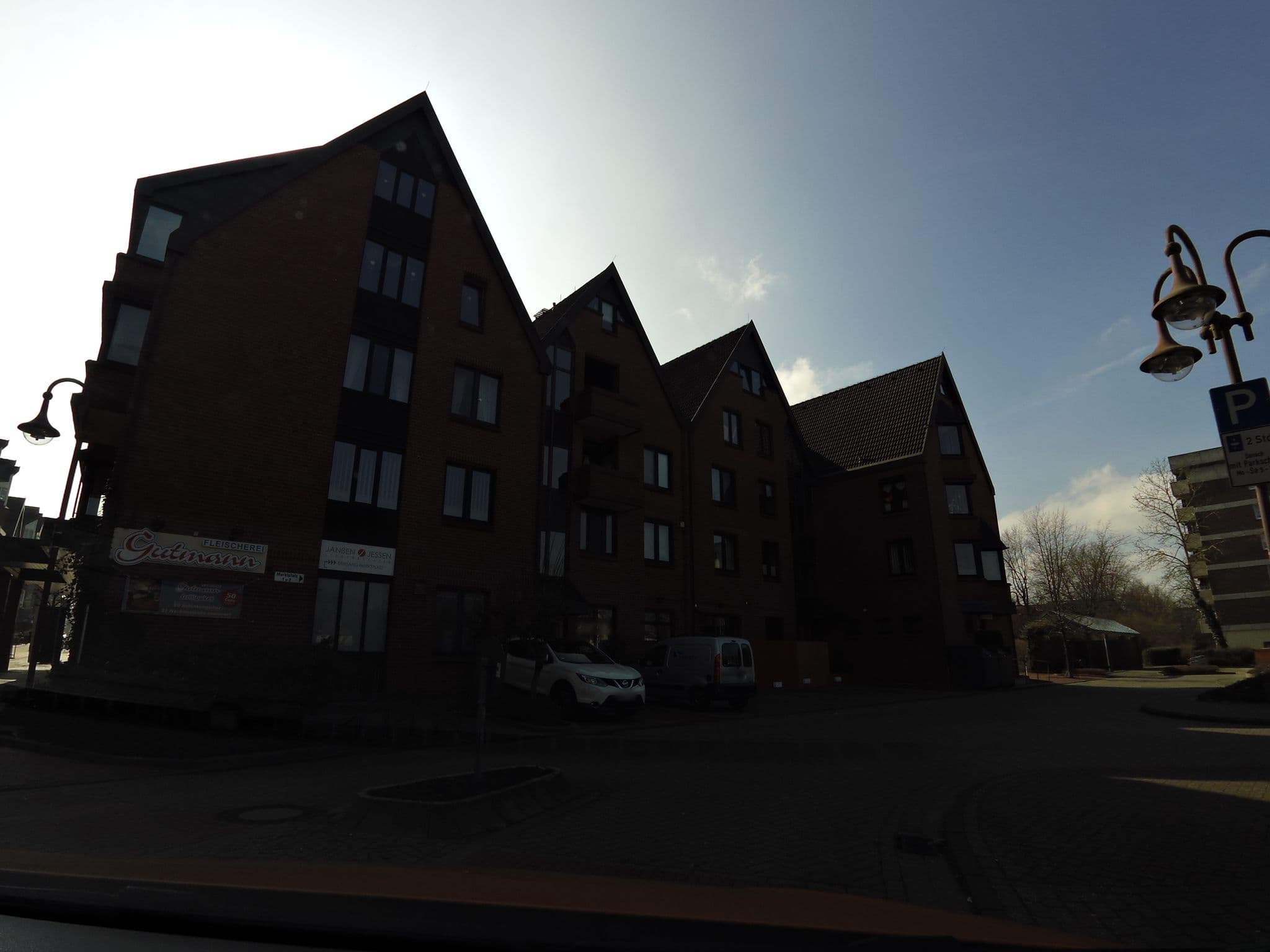 Street view near Ringhotel Hotel am Markt, Nordenham — © moenk (CC BY-SA · Mapillary)