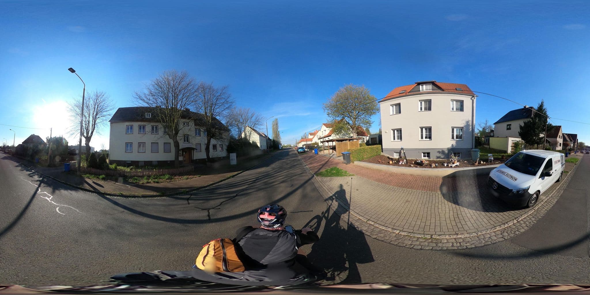 Street view near Gästehaus "Hotel Garni", Schkopau — © Planungsgesellschaft_RV-K (CC BY-SA · Mapillary)