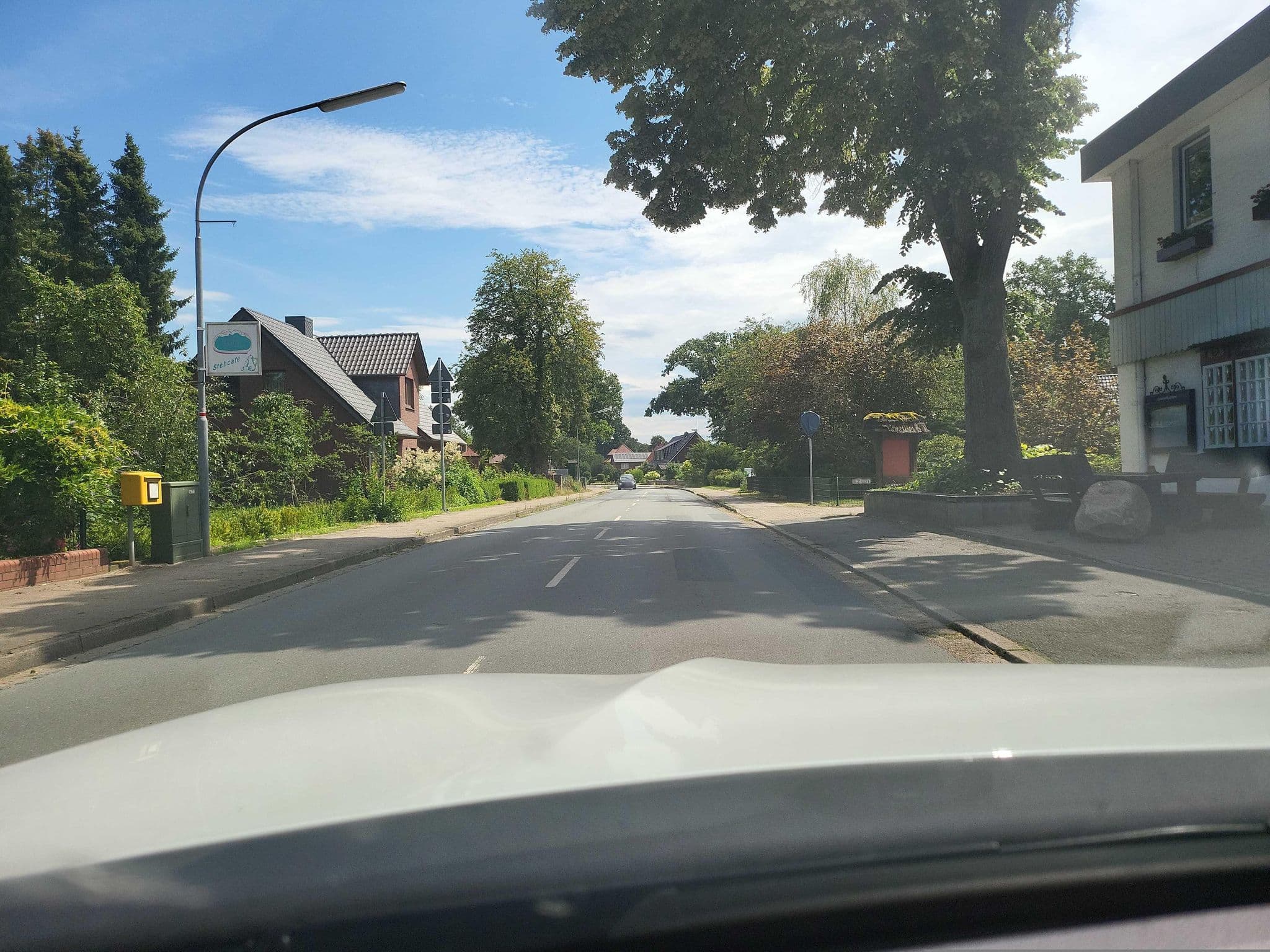 Street view near Hotel Heidenauer Hof, Wistedt — © DerMaster0815 (CC BY-SA · Mapillary)