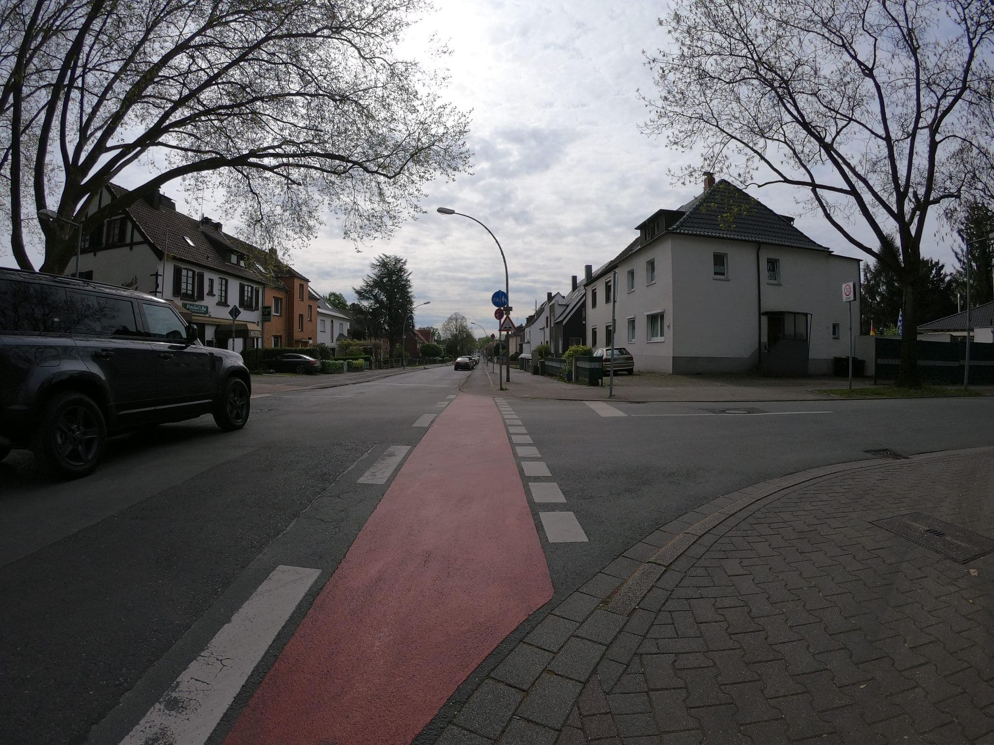 Street view near Hotel-Gaststätte Wittekindshof, Buer — © geogladbecker (CC BY-SA · Mapillary)