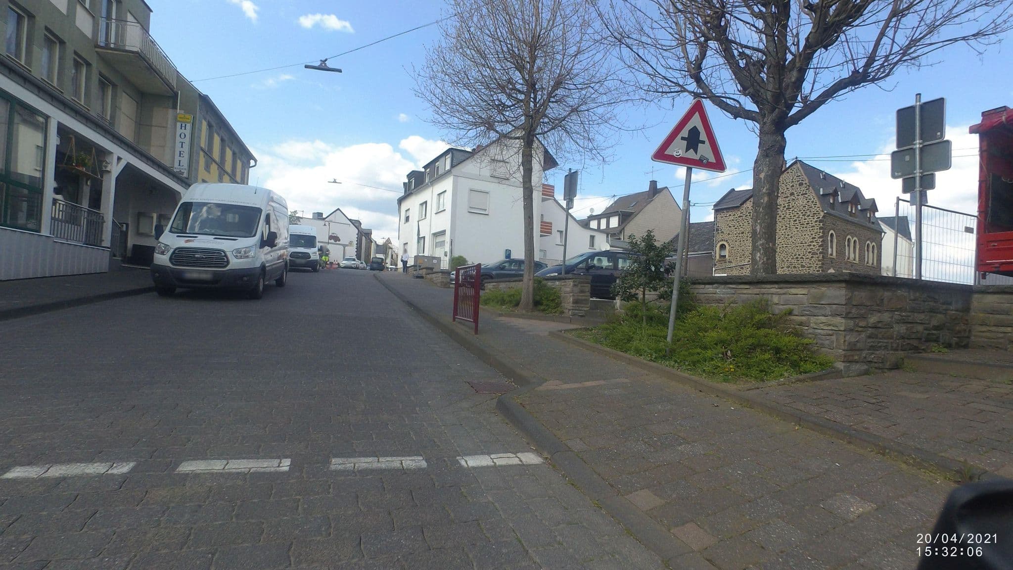Street view near Hotel Kaiser, Kettig — © VIA_CH (CC BY-SA · Mapillary)