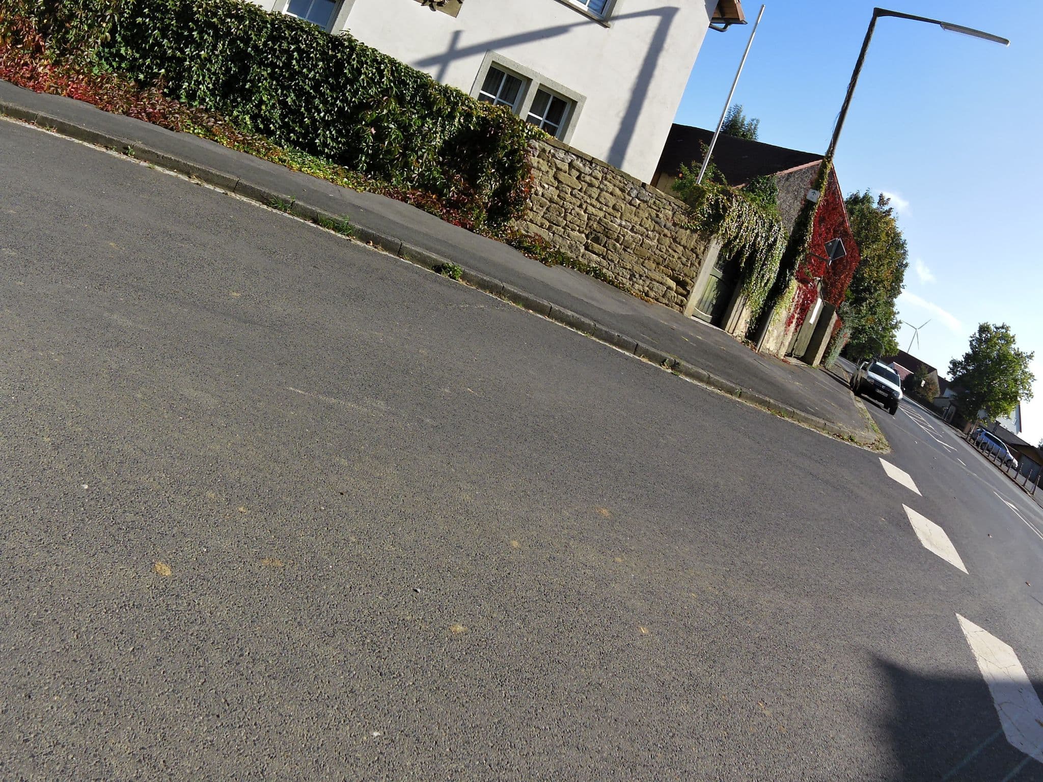 Street view near Hotel Leicht, Biebelried — © zoegglmeyr (CC BY-SA · Mapillary)