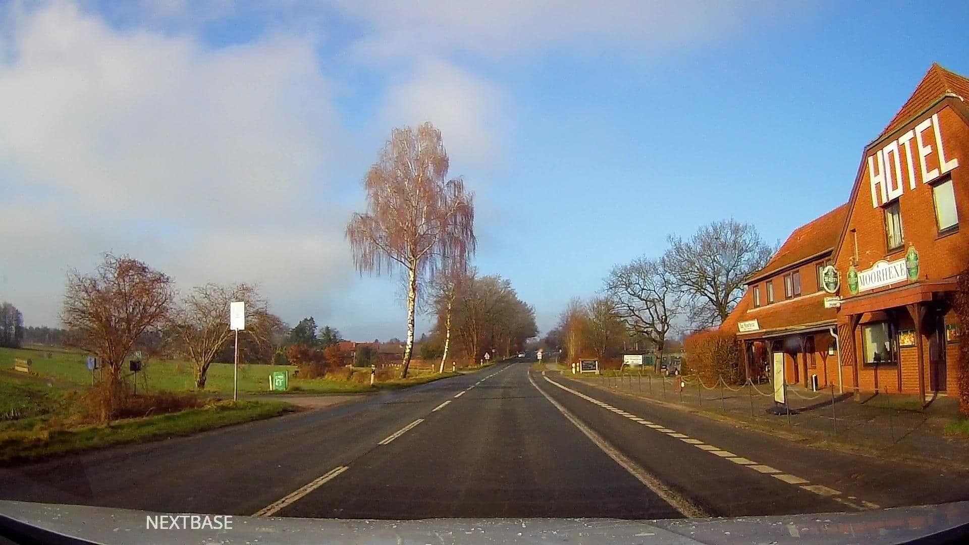 Street view near Zur Moorhexe, Ottersberg — © Schmarvis (CC BY-SA · Mapillary)