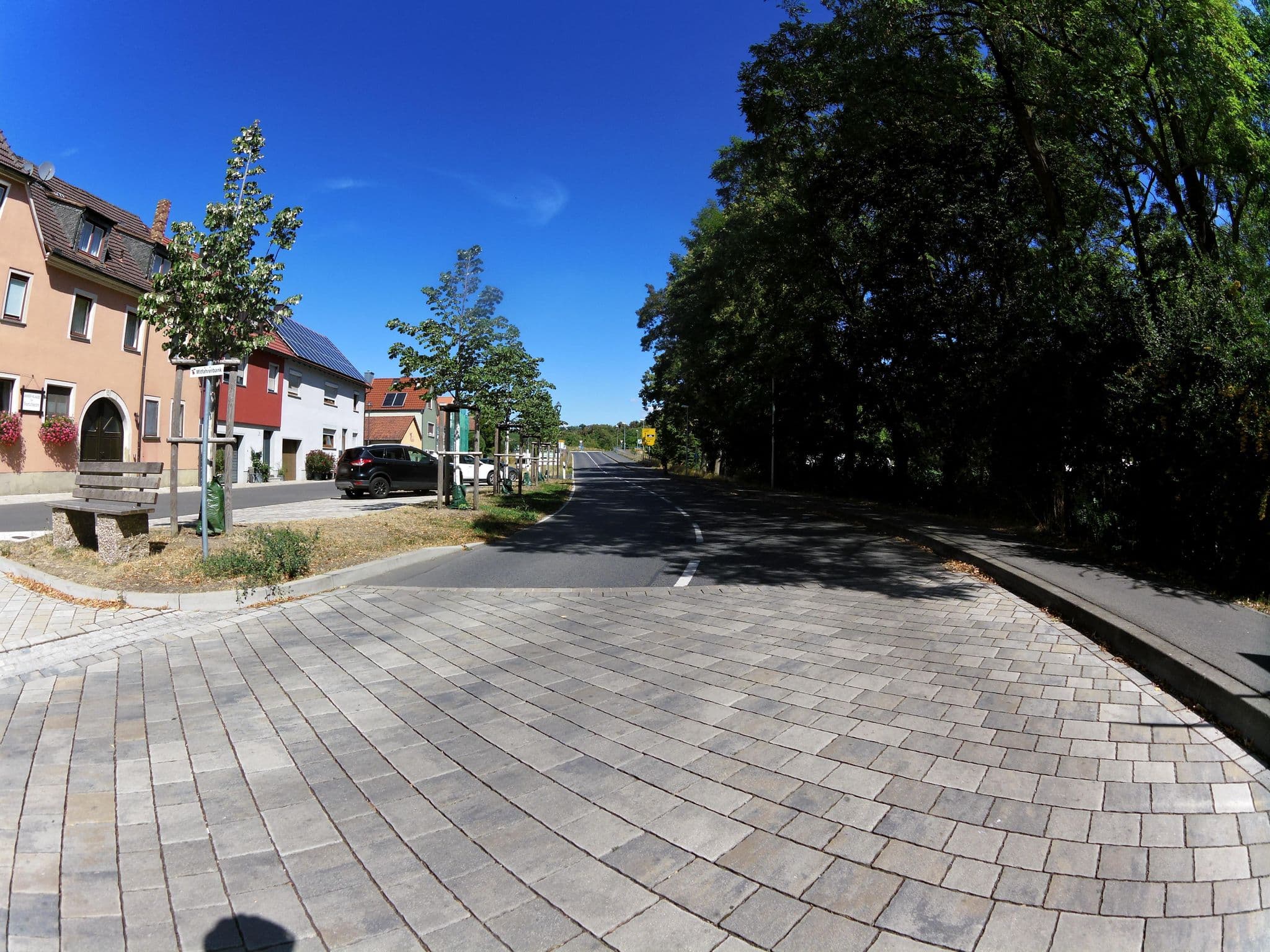 Street view near Gasthof Zum Goldenen Anker, Marktbreit — © zoegglmeyr1 (CC BY-SA · Mapillary)
