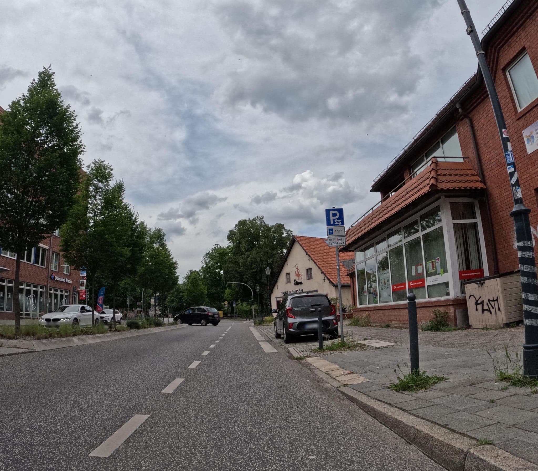 Street view near Hoteltow, Teltow — © britiger (CC BY-SA · Mapillary)