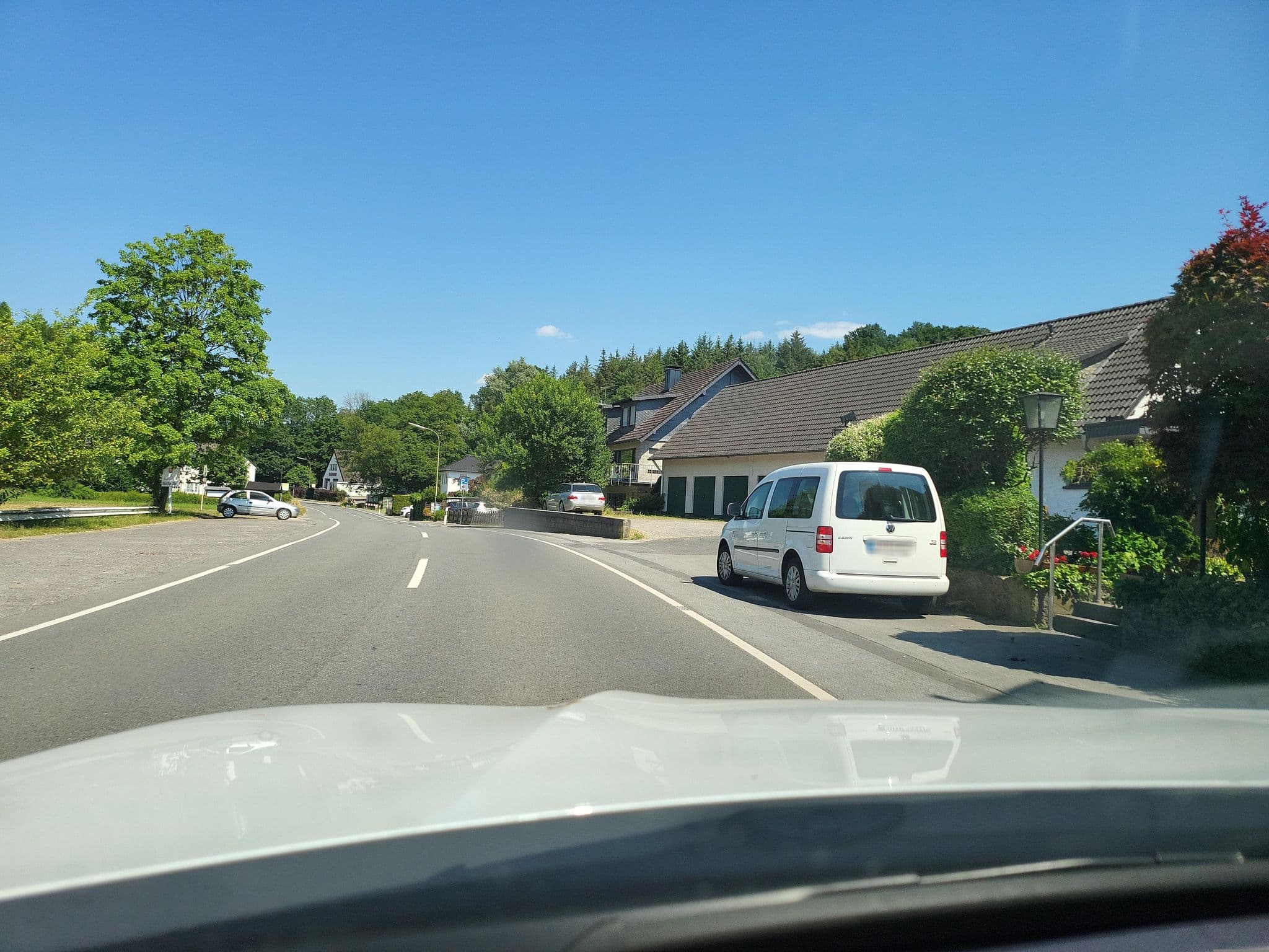 Street view near Höffer Hof, Odenthal — © DerMaster0815 (CC BY-SA · Mapillary)