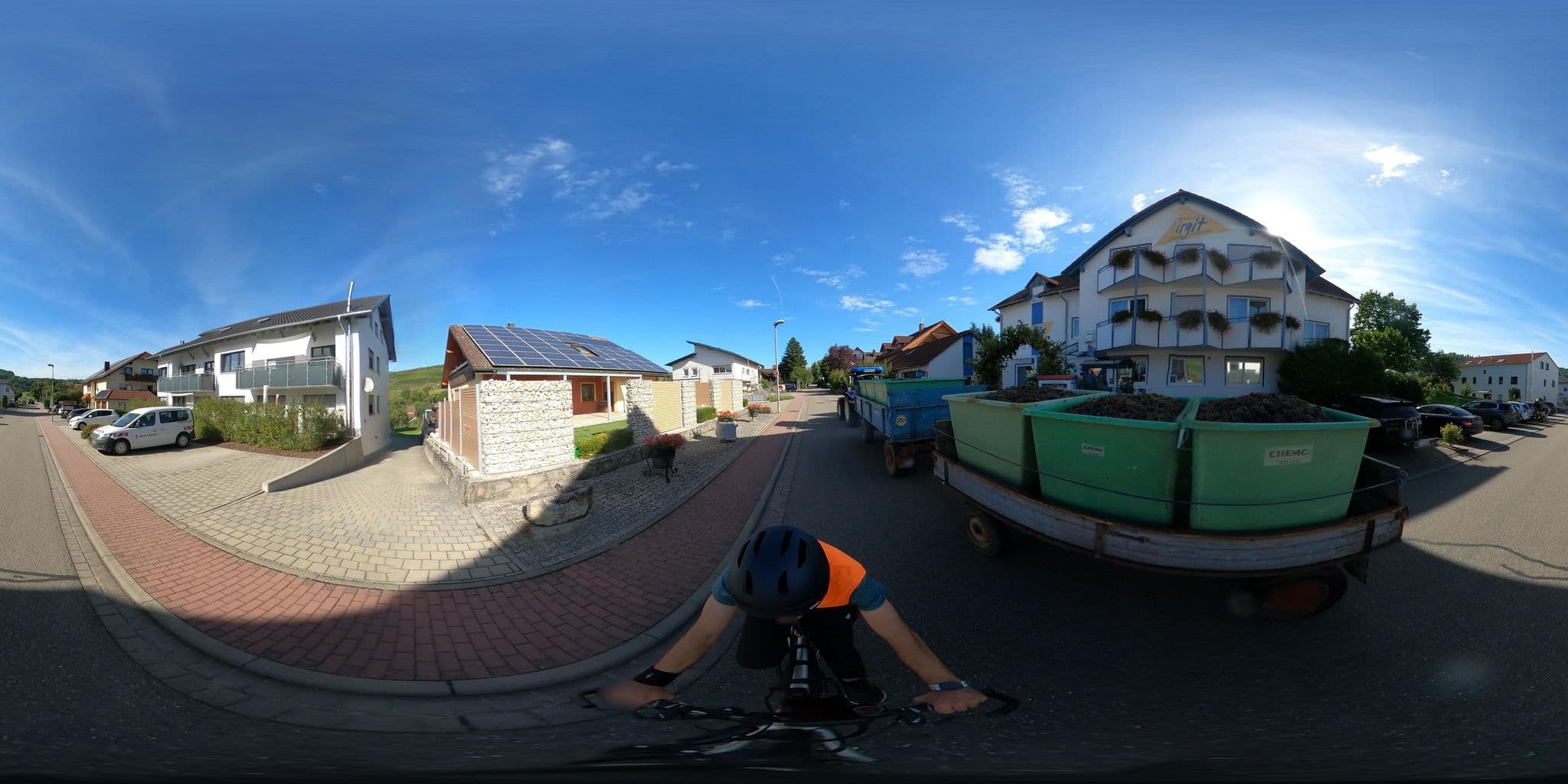 Street view near Hotelpension Gästehaus Birgit, Igersheim — © RadNETZ (CC BY-SA · Mapillary)