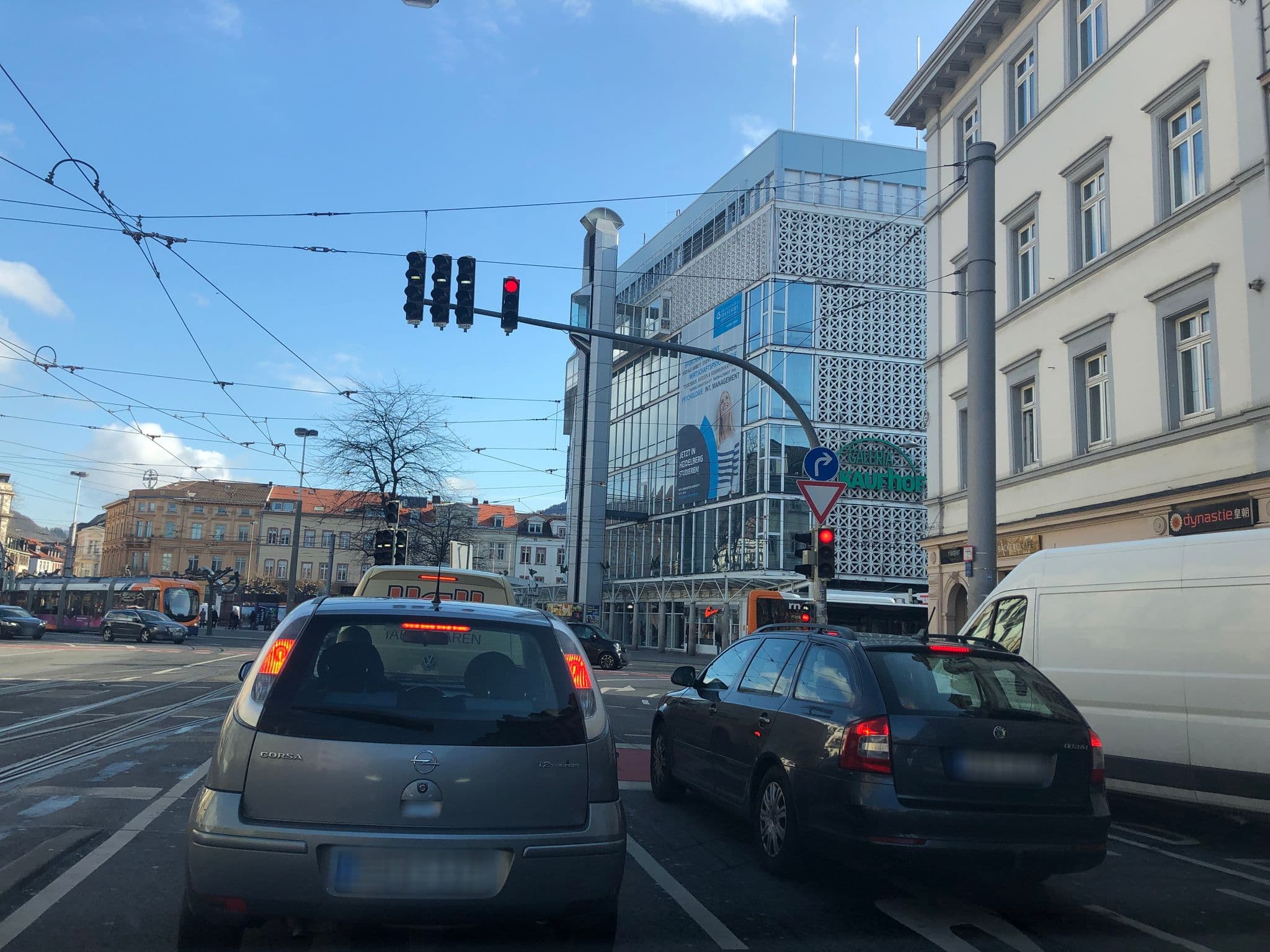 Street view near Hotel Tannhäuser, Heidelberg — © knistertoni (CC BY-SA · Mapillary)