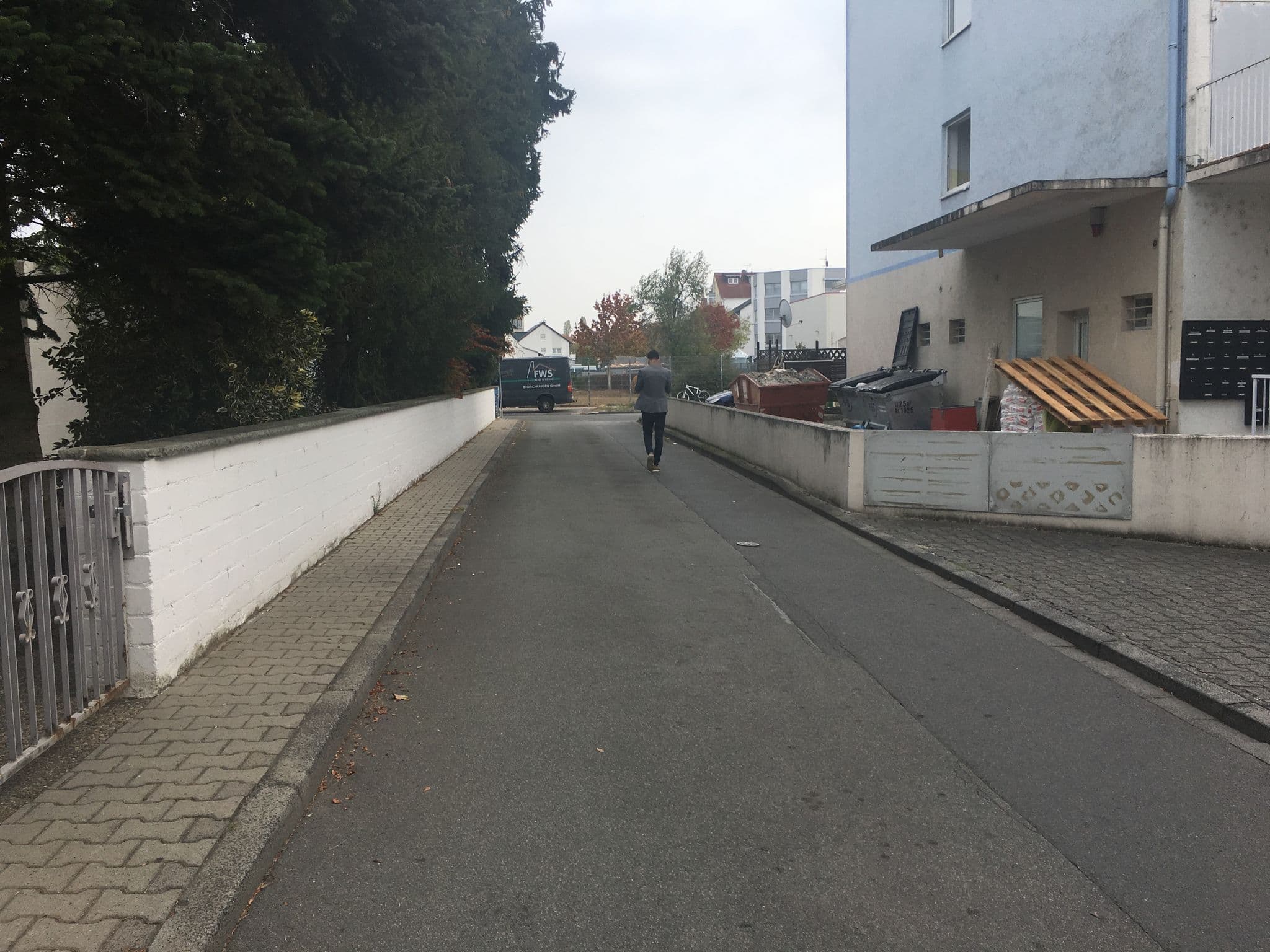 Street view near Galeria Airport Hotel, Mörfelden-Walldorf — © desislavka24 (CC BY-SA · Mapillary)
