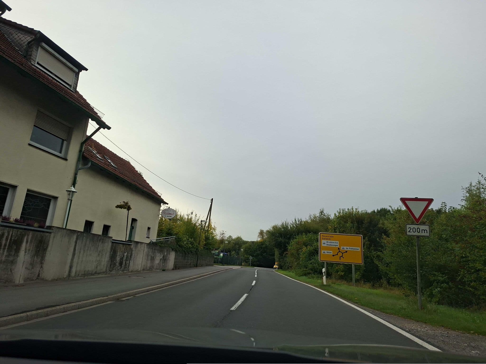 Street view near Haus Felsenruh, Balve — © baldur80 (CC BY-SA · Mapillary)