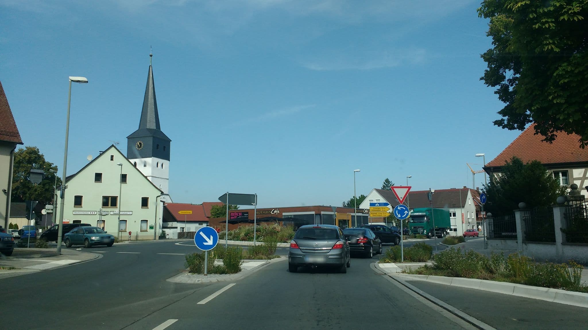 Street view near Jägerhof, Weisendorf — © thetornado76 (CC BY-SA · Mapillary)