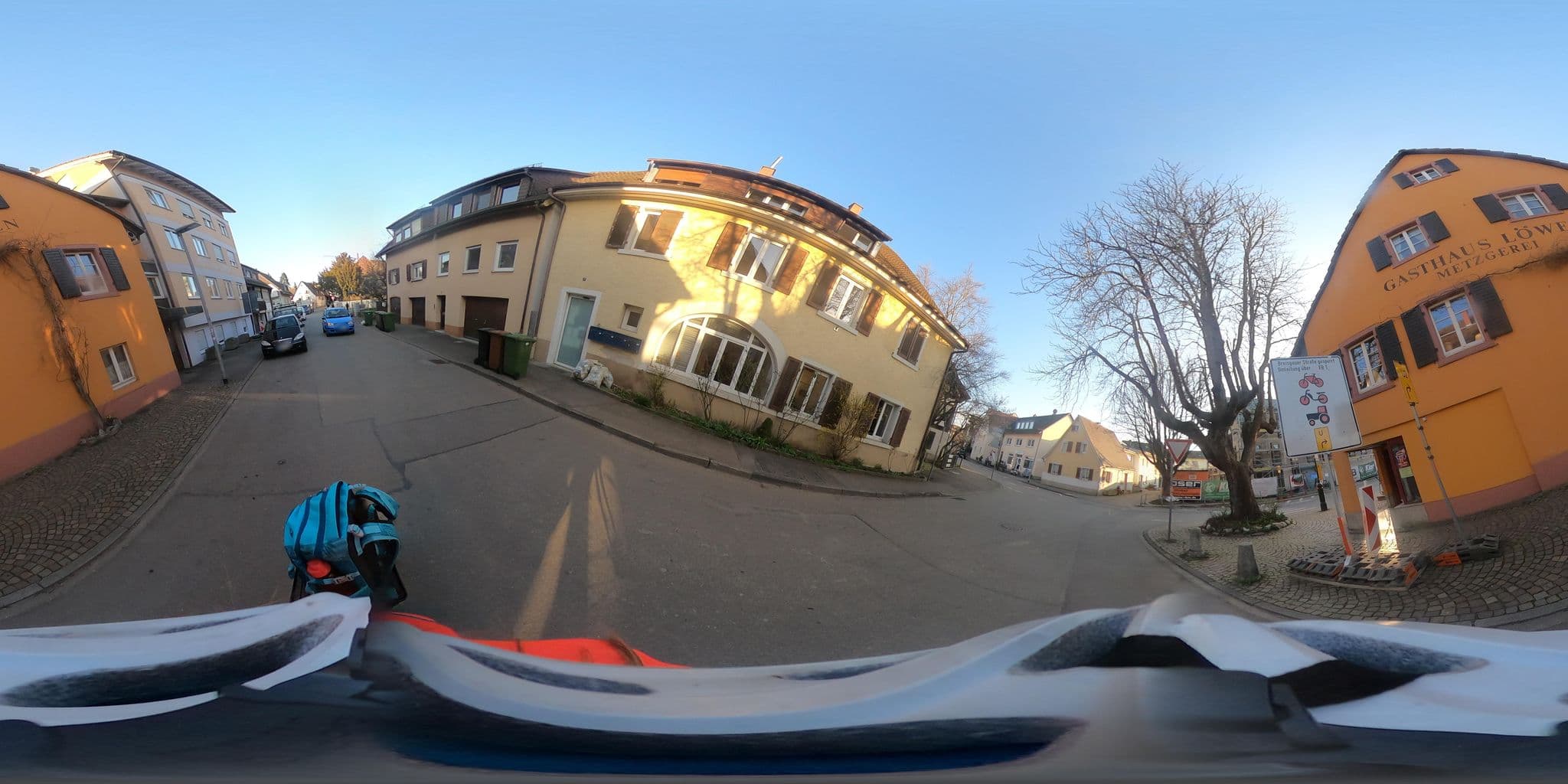 Street view near Gasthaus zum Löwen, Umkirch — © RicardaH (CC BY-SA · Mapillary)