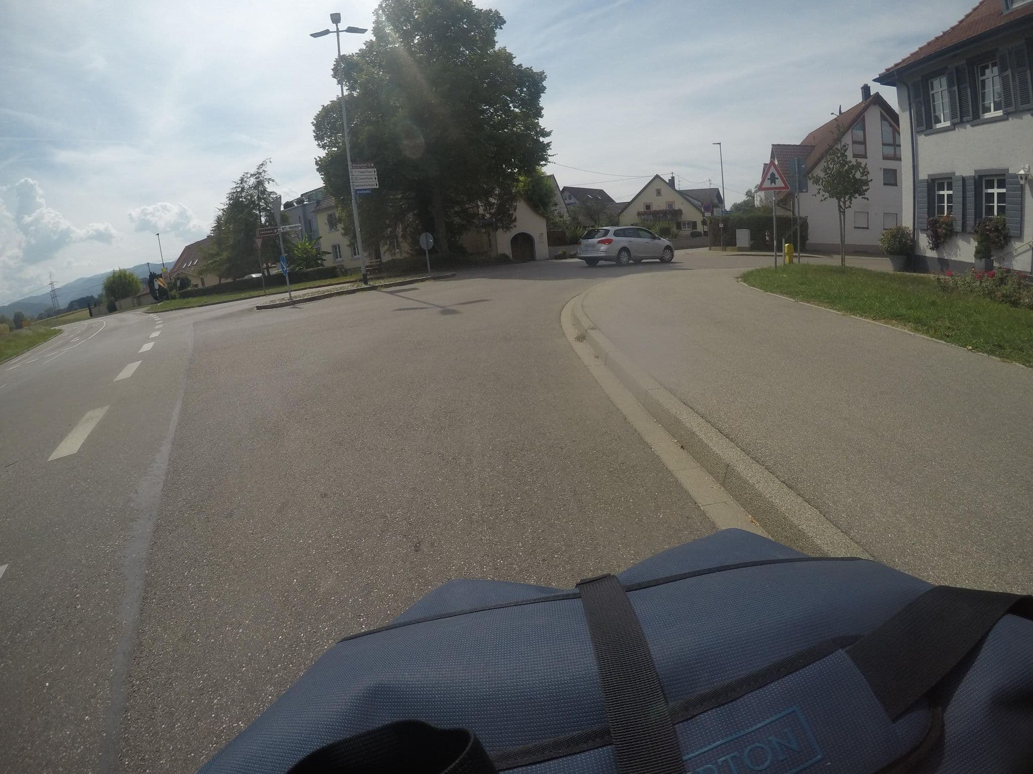 Street view near Adler, Unterkrozingen — © mfa (CC BY-SA · Mapillary)