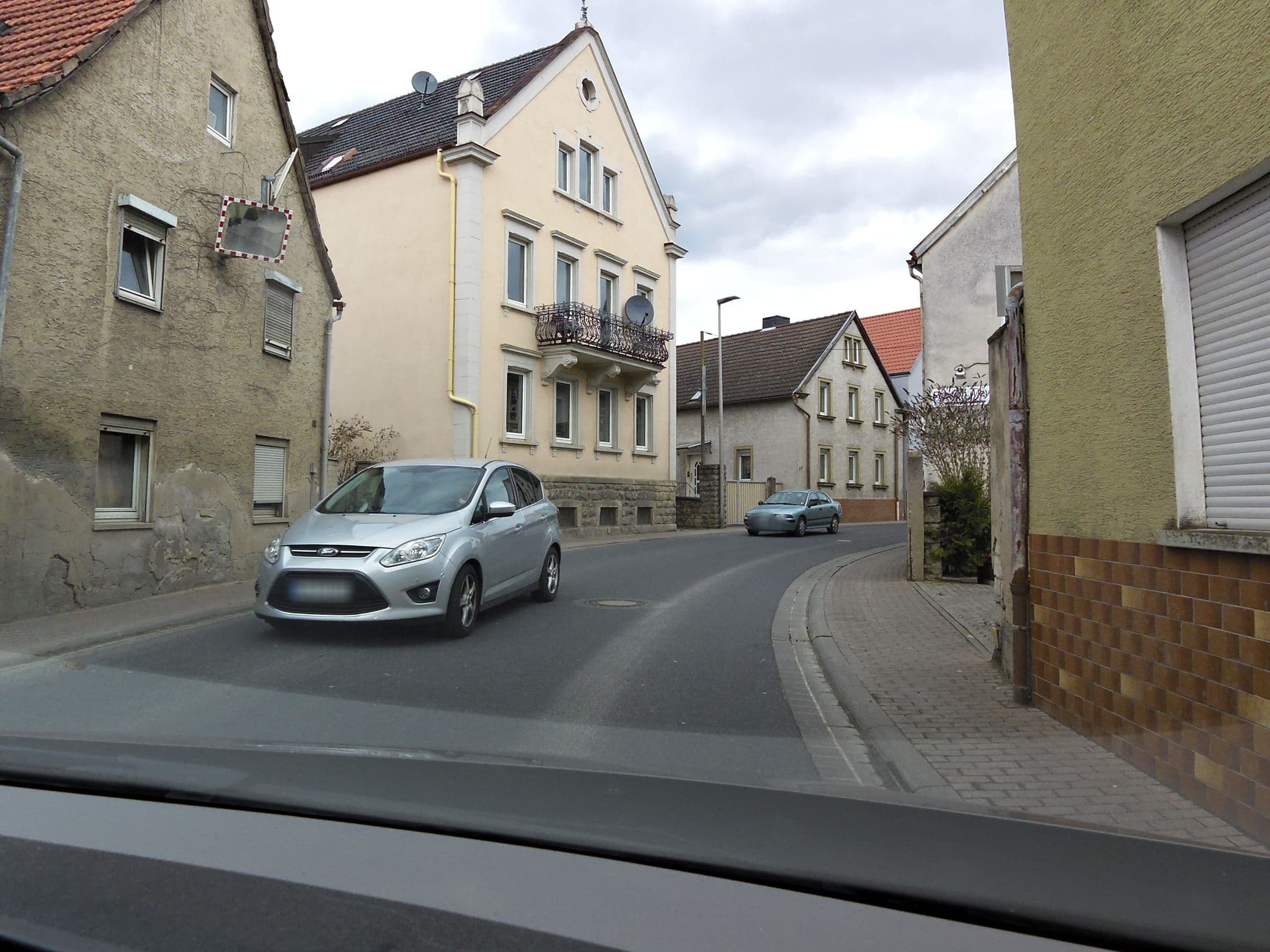 Street view near Pension Meyer, Rimpar — © zoegglmeyr (CC BY-SA · Mapillary)