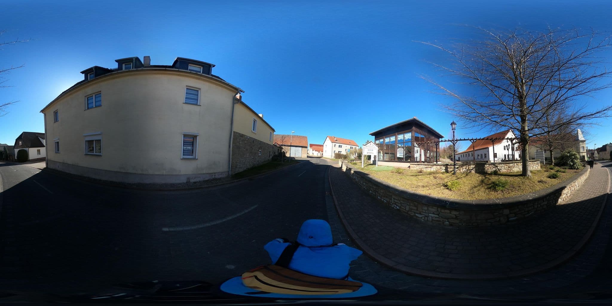Street view near Zur Weintraube, Höhnstedt — © Planungsgesellschaft_RV-K (CC BY-SA · Mapillary)