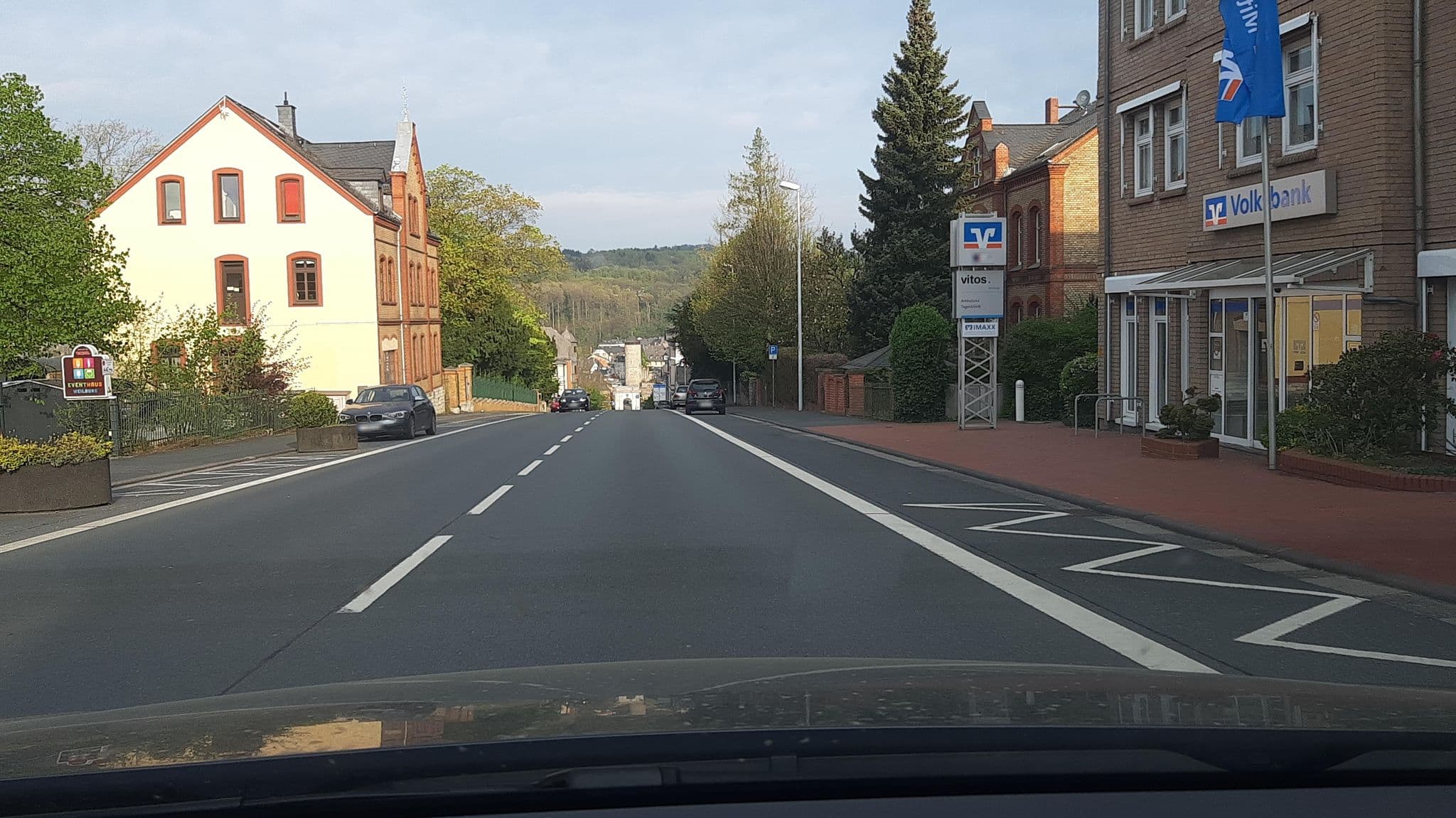 Street view near Hotel Residenz 23, Weilburg — © lllooommm (CC BY-SA · Mapillary)