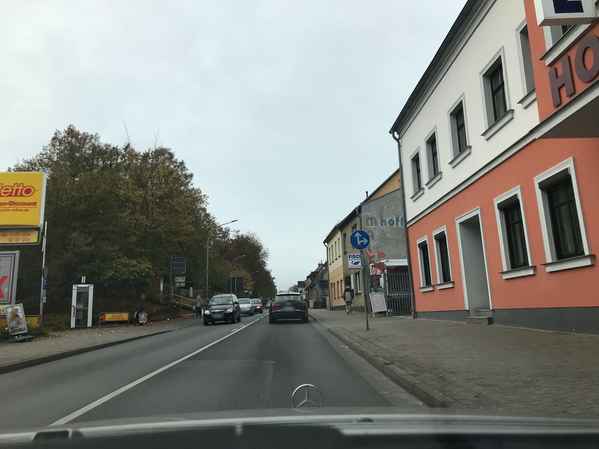 Street view near City Hotel, Wolgast — © saschahaberkorn (CC BY-SA · Mapillary)