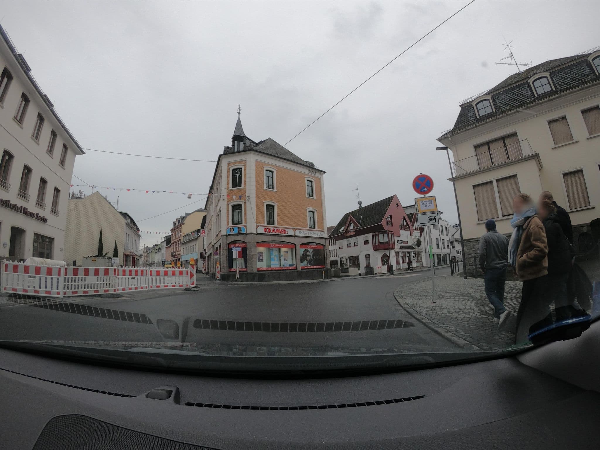 Street view near Posthotel Hans Sacks, Montabaur — © wizonede (CC BY-SA · Mapillary)