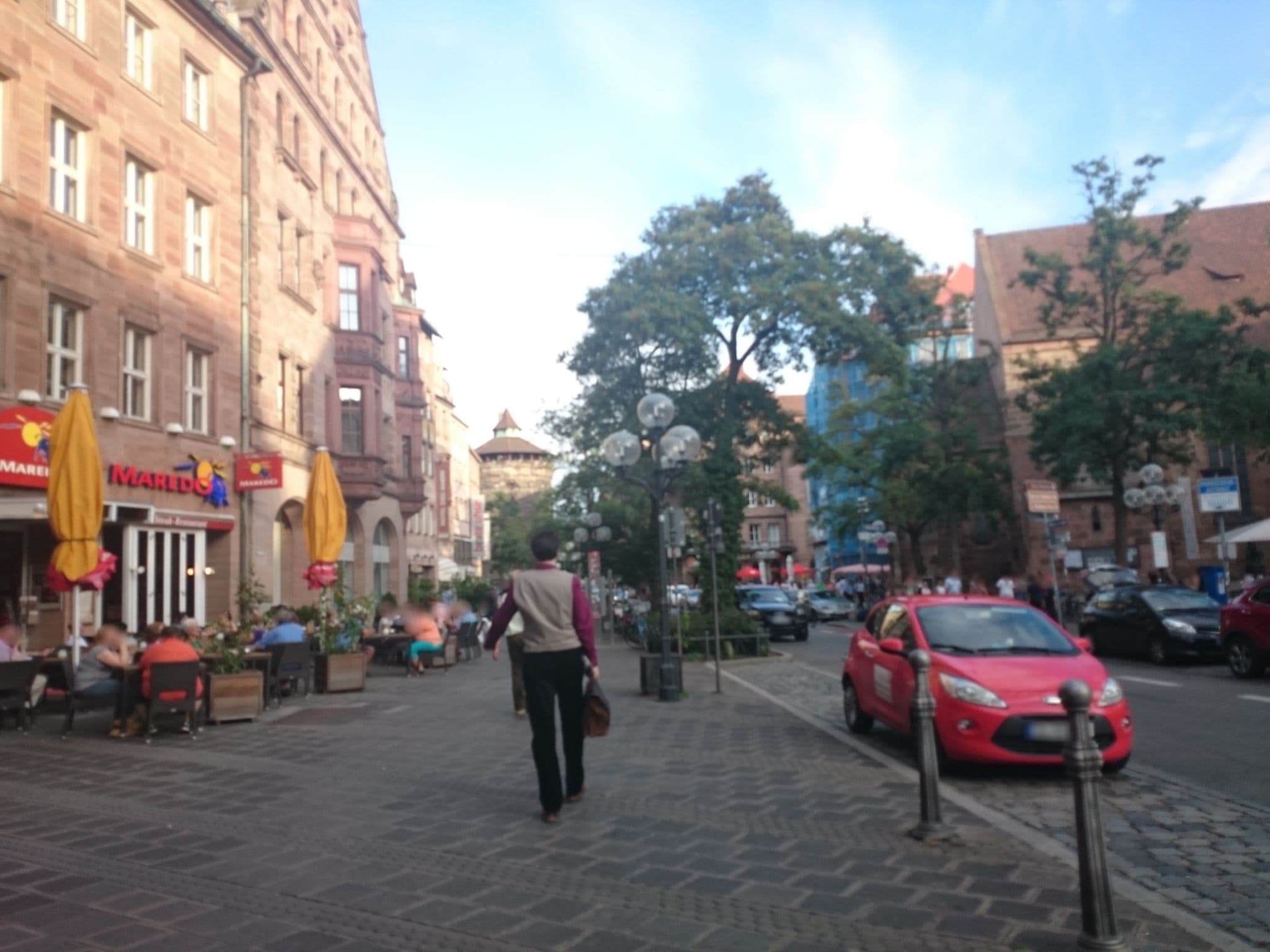Street view near Deutscher Kaiser, Nuremberg — © versat (CC BY-SA · Mapillary)
