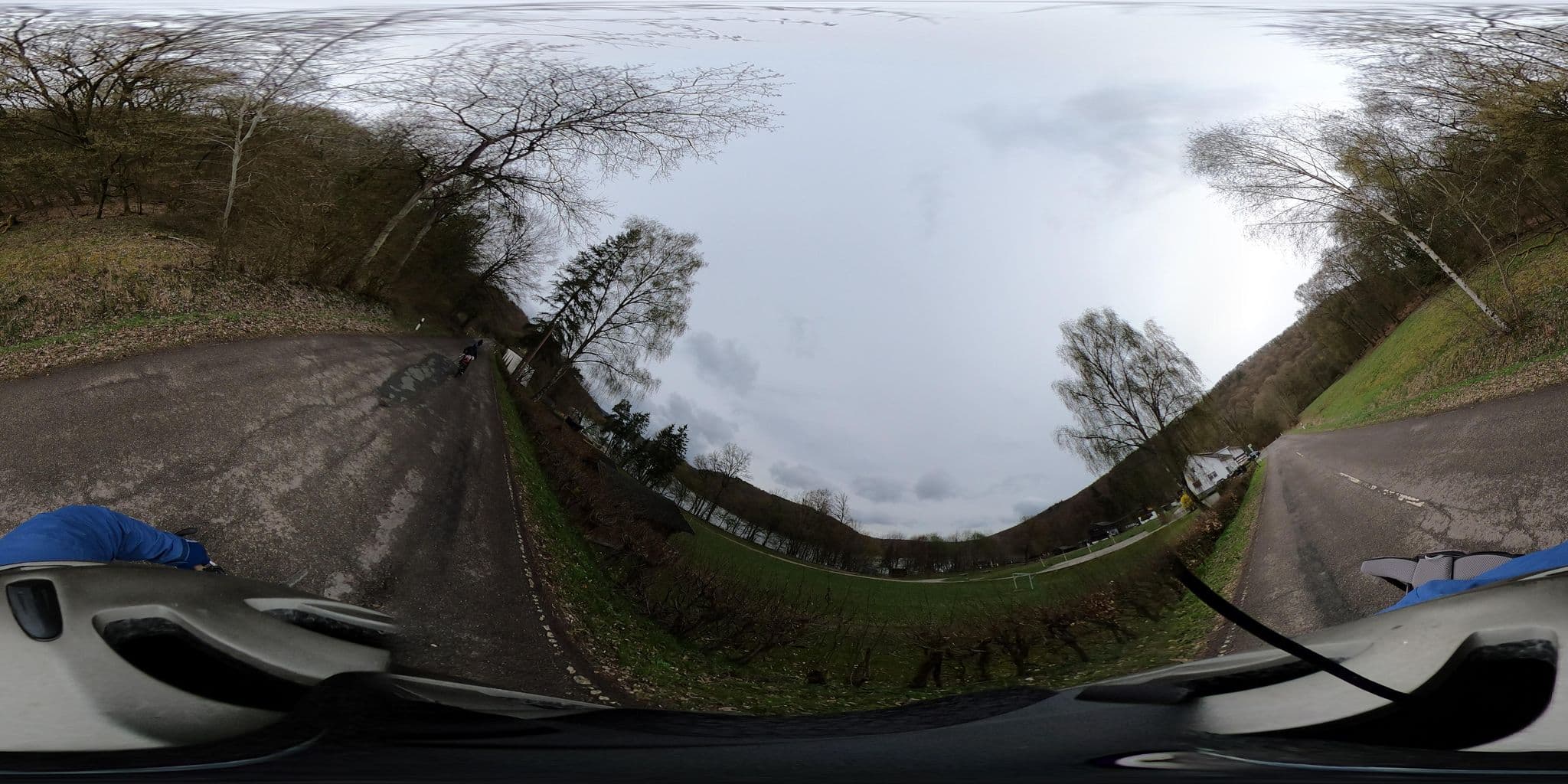 Street view near Ferienzentrum Albert Schweitzer, Vöhl — © tmka (CC BY-SA · Mapillary)