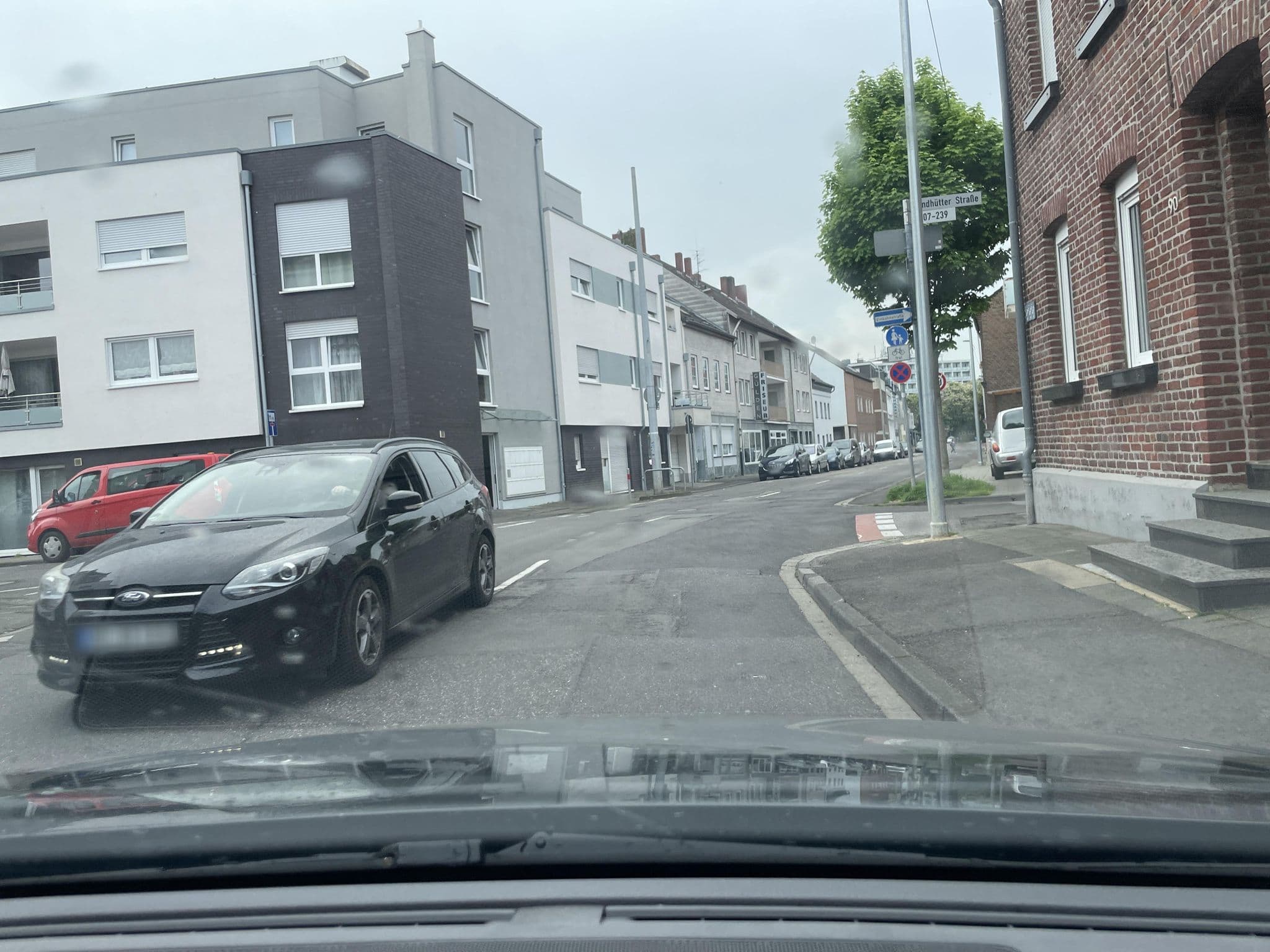 Street view near Hotel-Restaurant Anchovis, Neersen — © endradon (CC BY-SA · Mapillary)