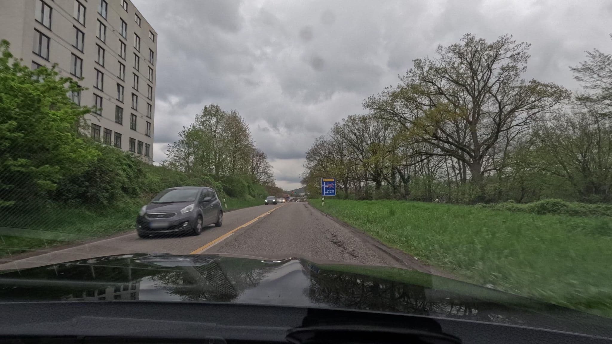 Street view near Best Western Queens Hotel Pforzheim-Niefern, Niefern-Öschelbronn — © bct (CC BY-SA · Mapillary)