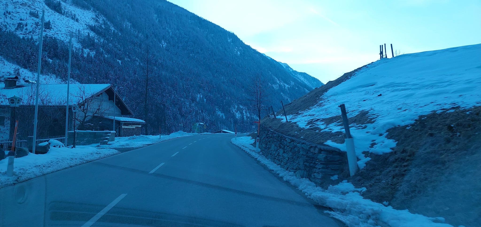 Street view near Ortnerhof, Virgen