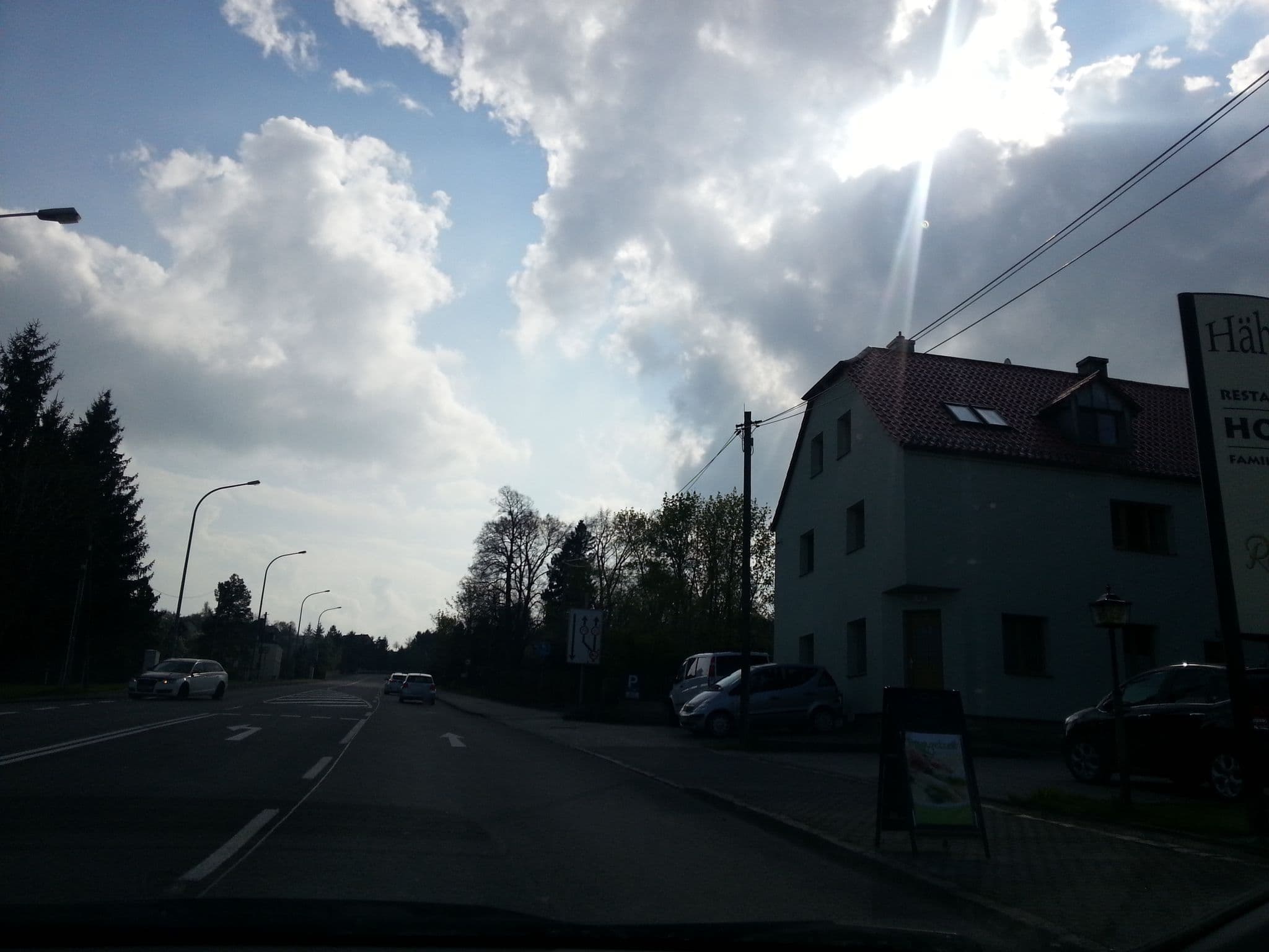 Street view near Hähnel, Bannewitz — © emploi (CC BY-SA · Mapillary)
